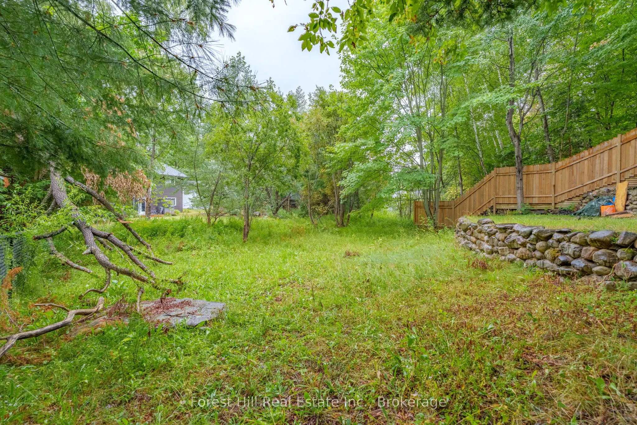 12 Crestview Drive