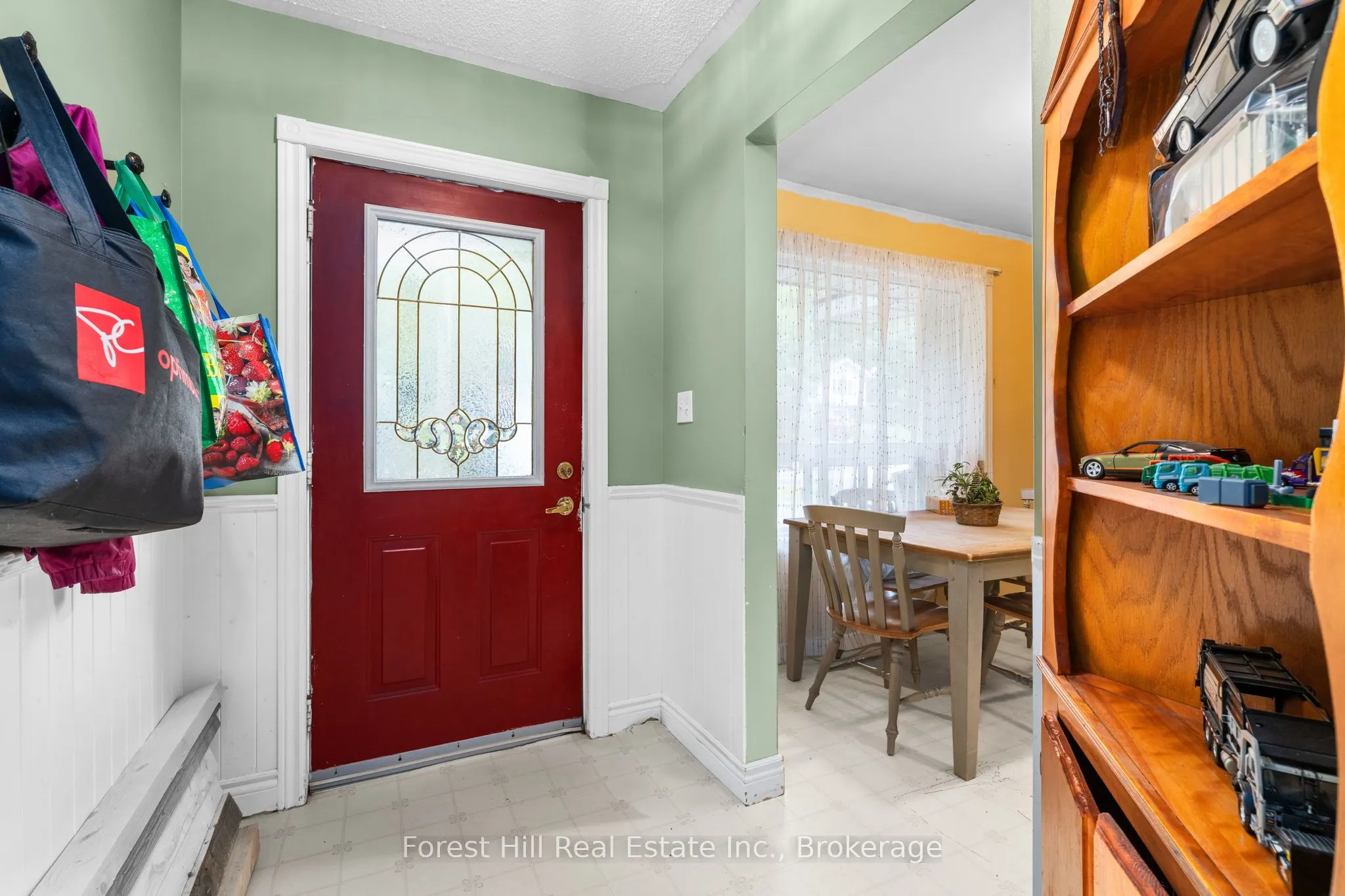 12 Crestview Drive