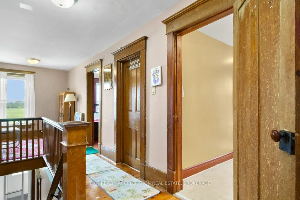 595 CRAIGEN Road