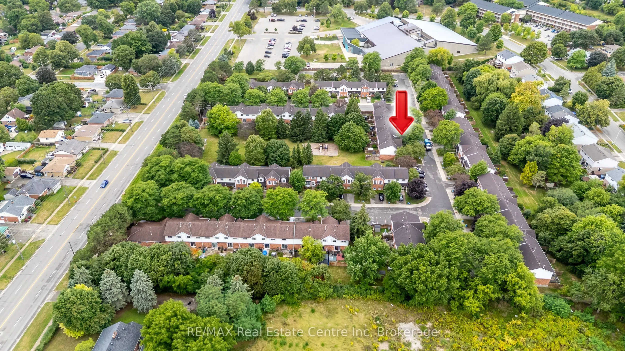 129 Victoria Road N, #74
