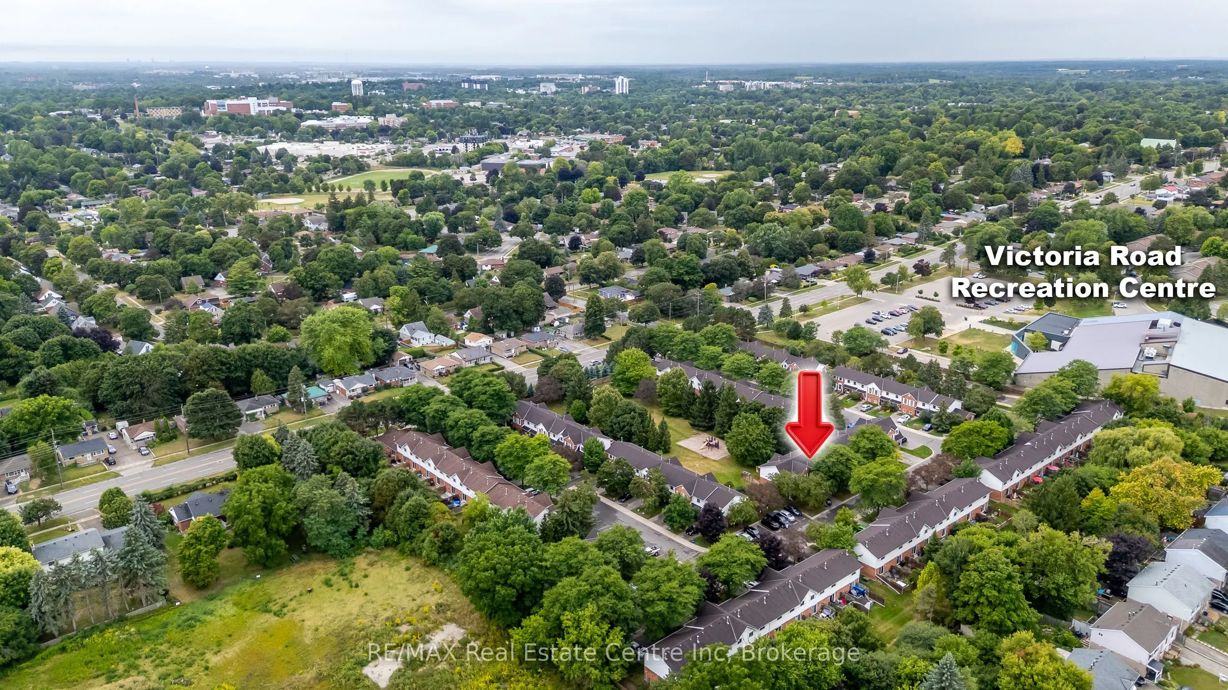 129 Victoria Road N, #74