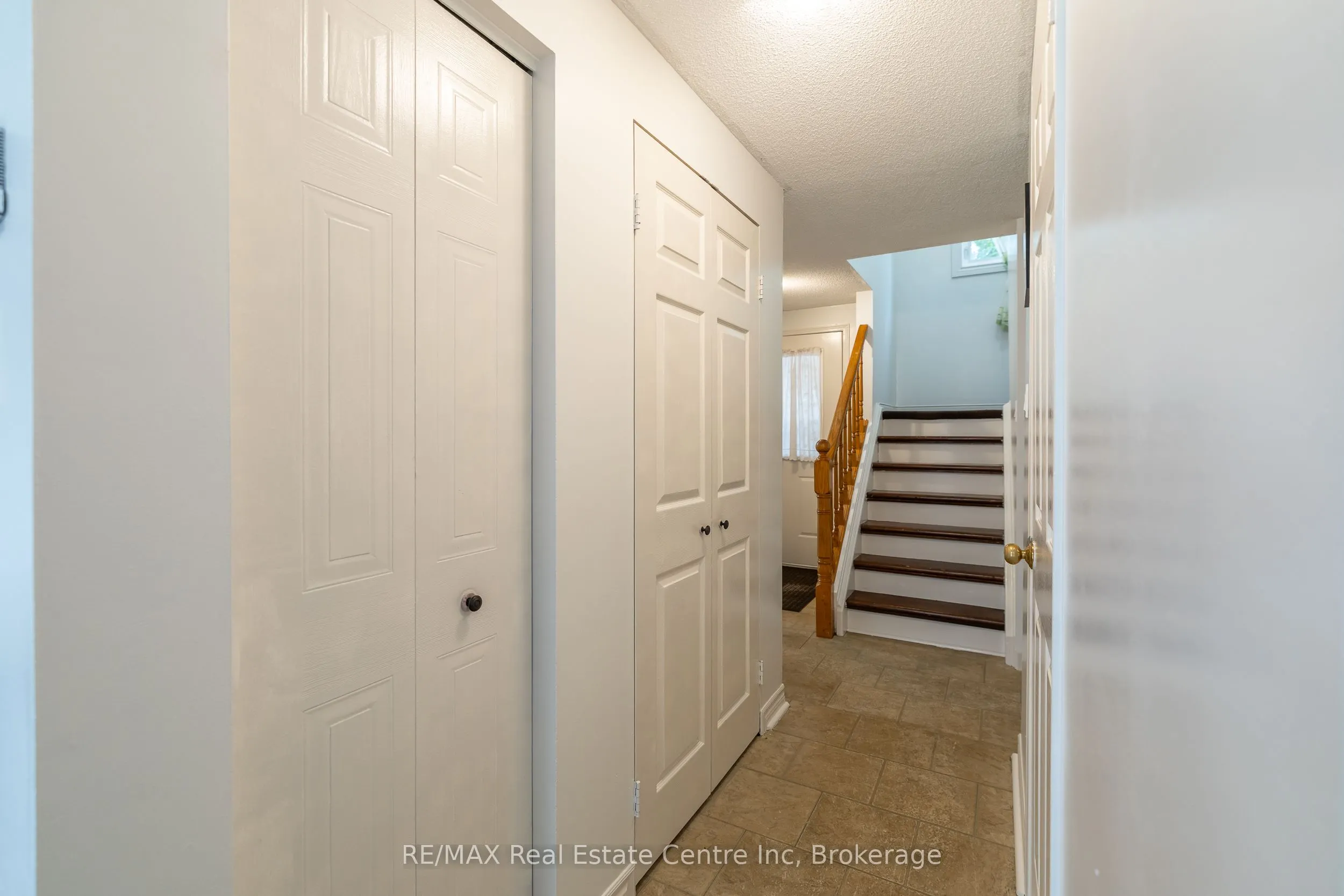 129 Victoria Road N, #74