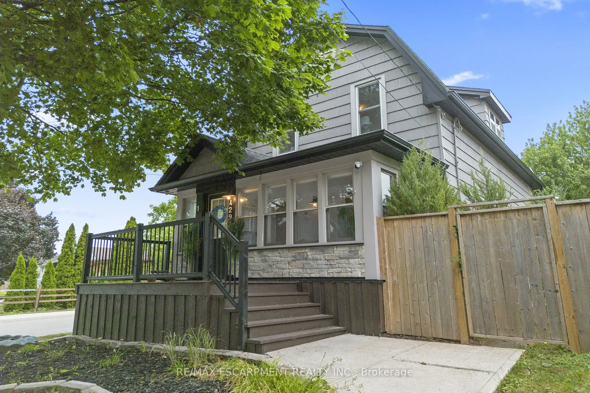 4297 East Avenue, #1