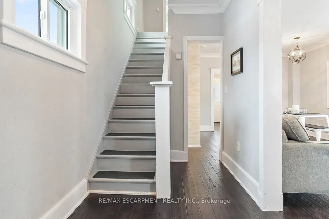 4297 East Avenue, #1