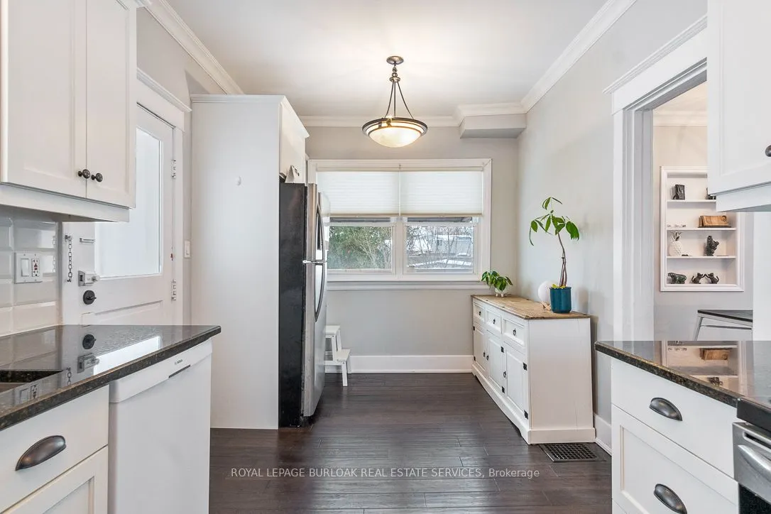 4297 East Avenue, #1