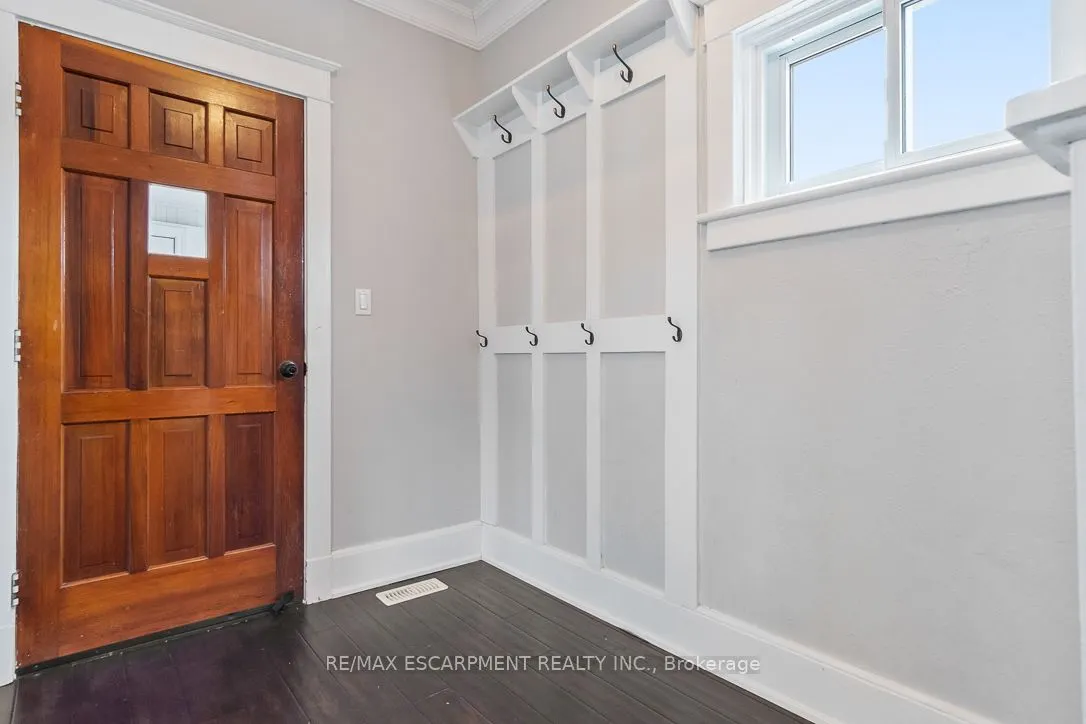 4297 East Avenue, #1