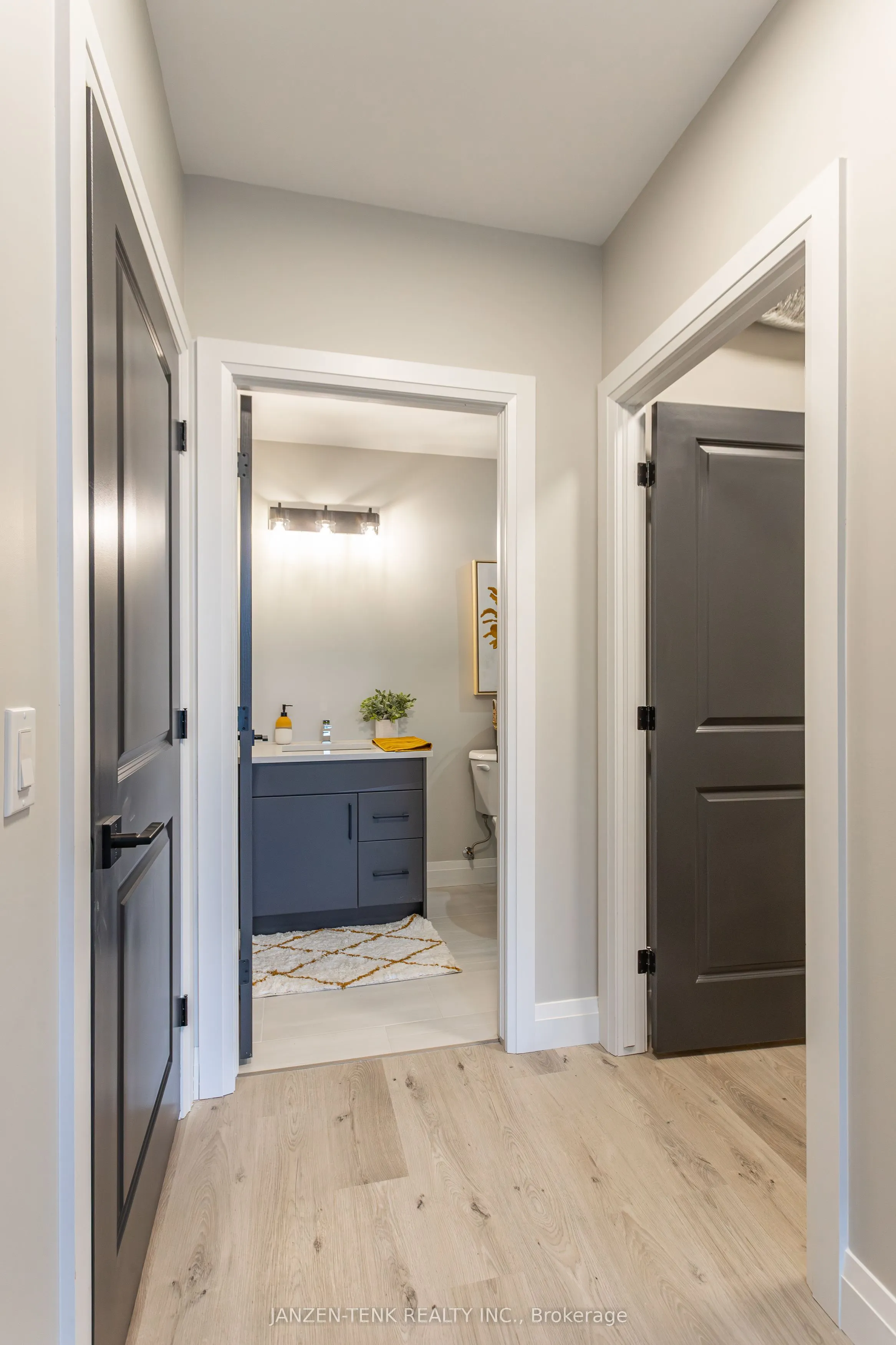 1150 Fanshawe Park Road E, #302