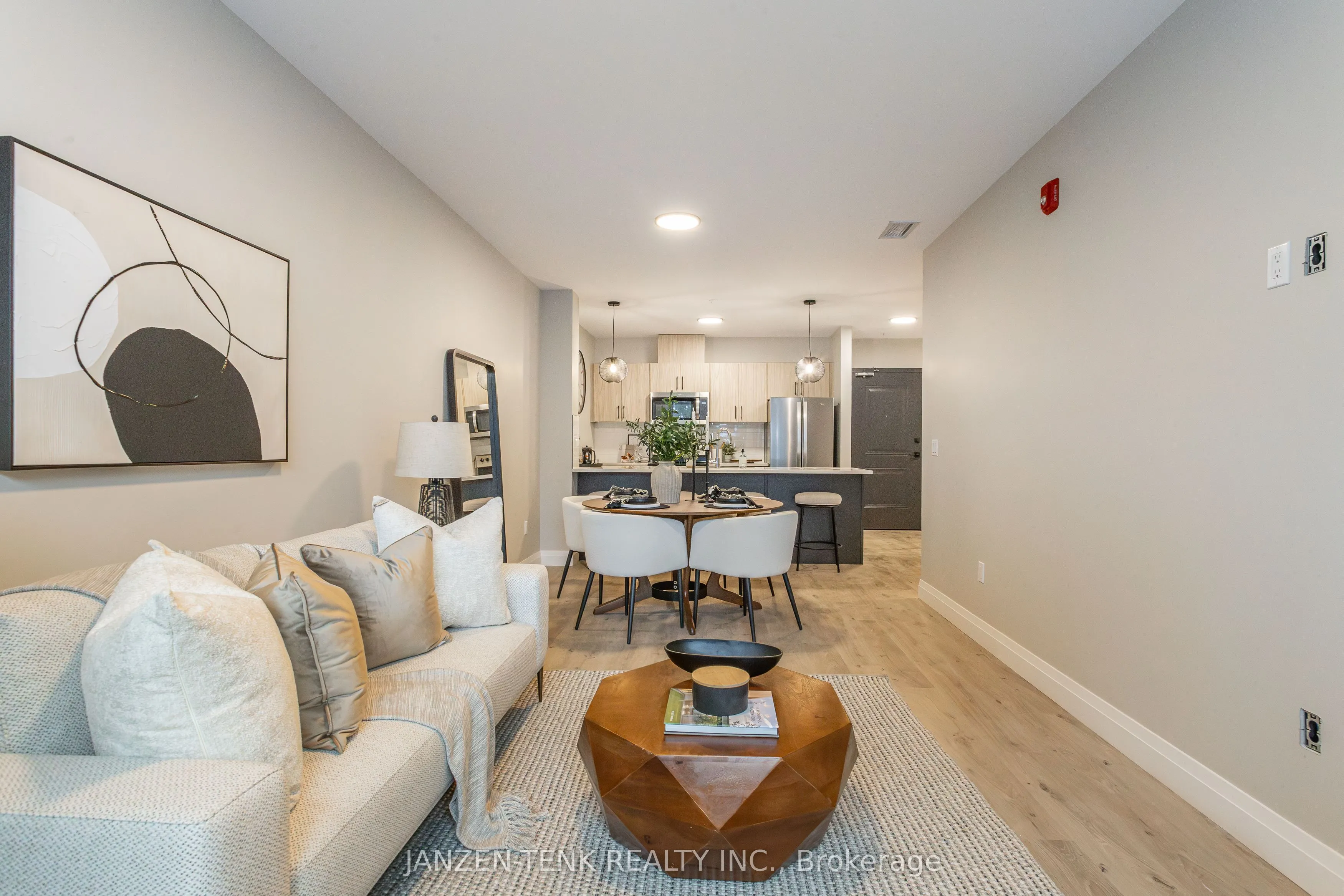 1150 Fanshawe Park Road E, #302