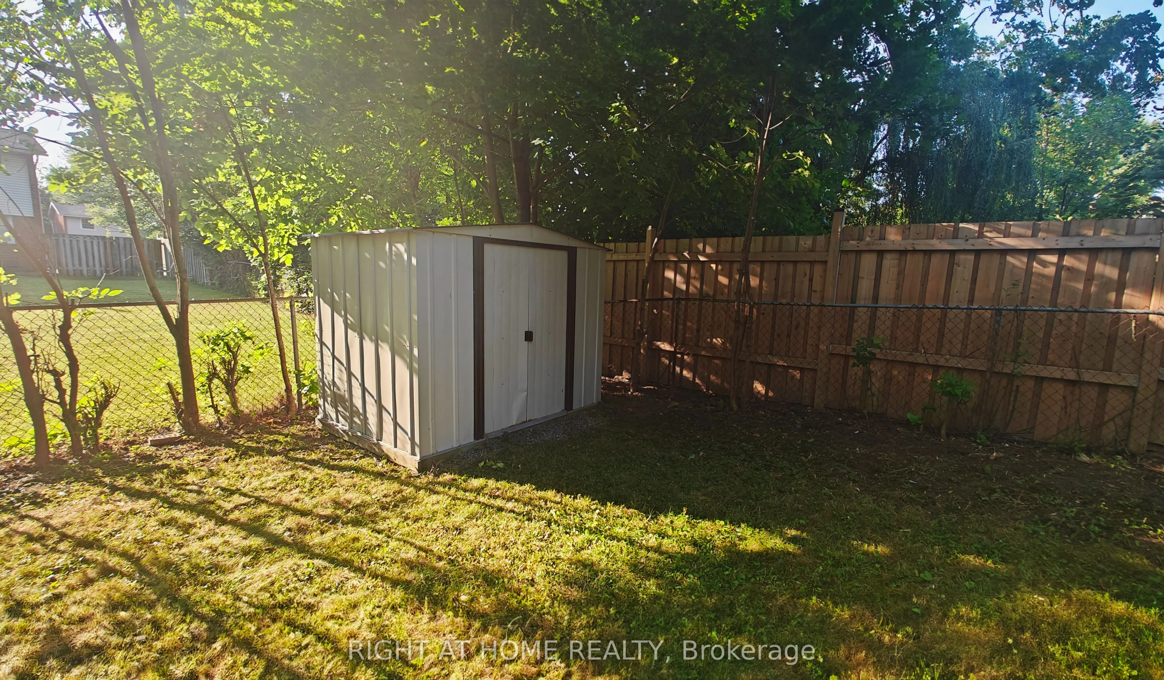 381 East 23rd Street