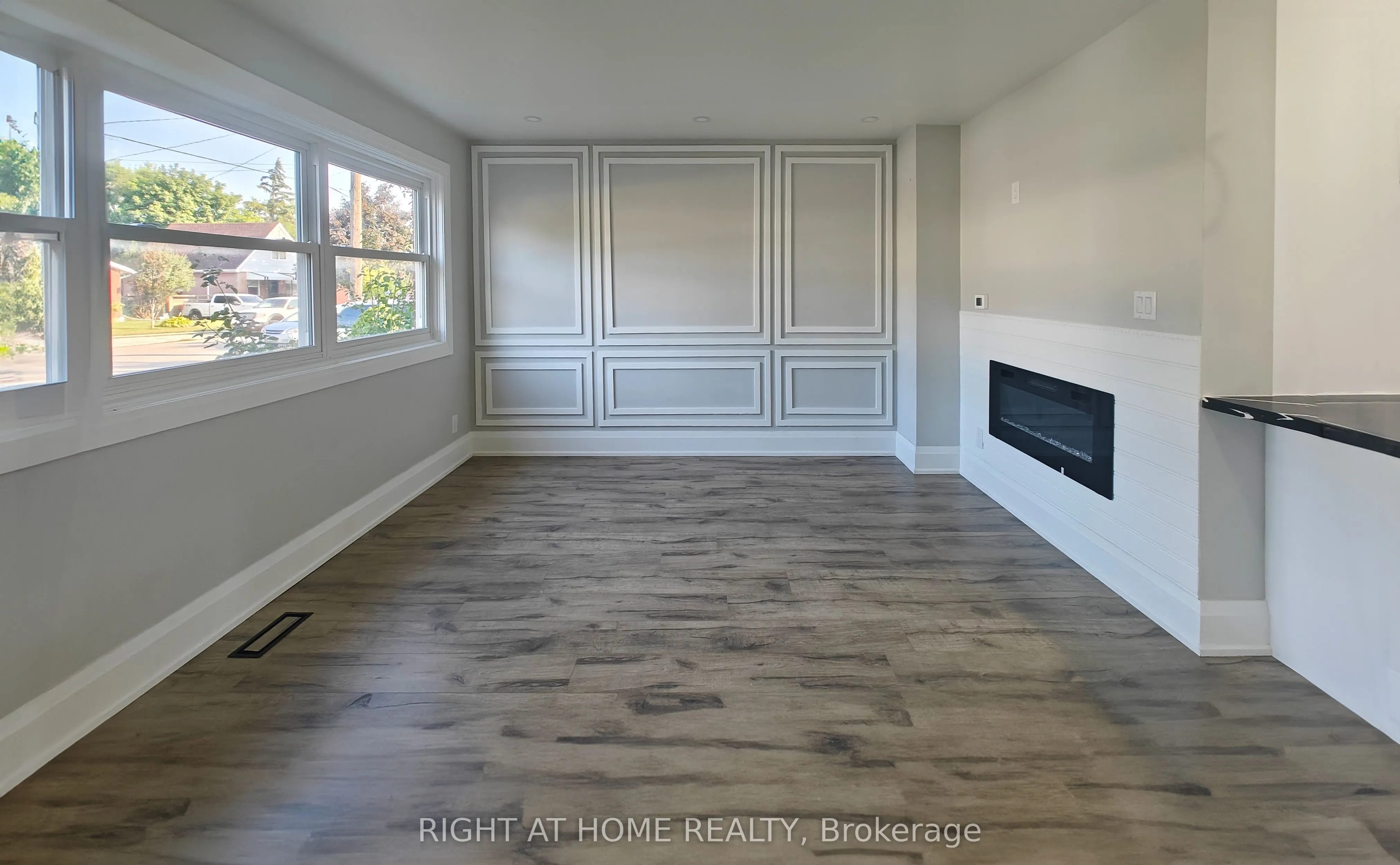 381 East 23rd Street
