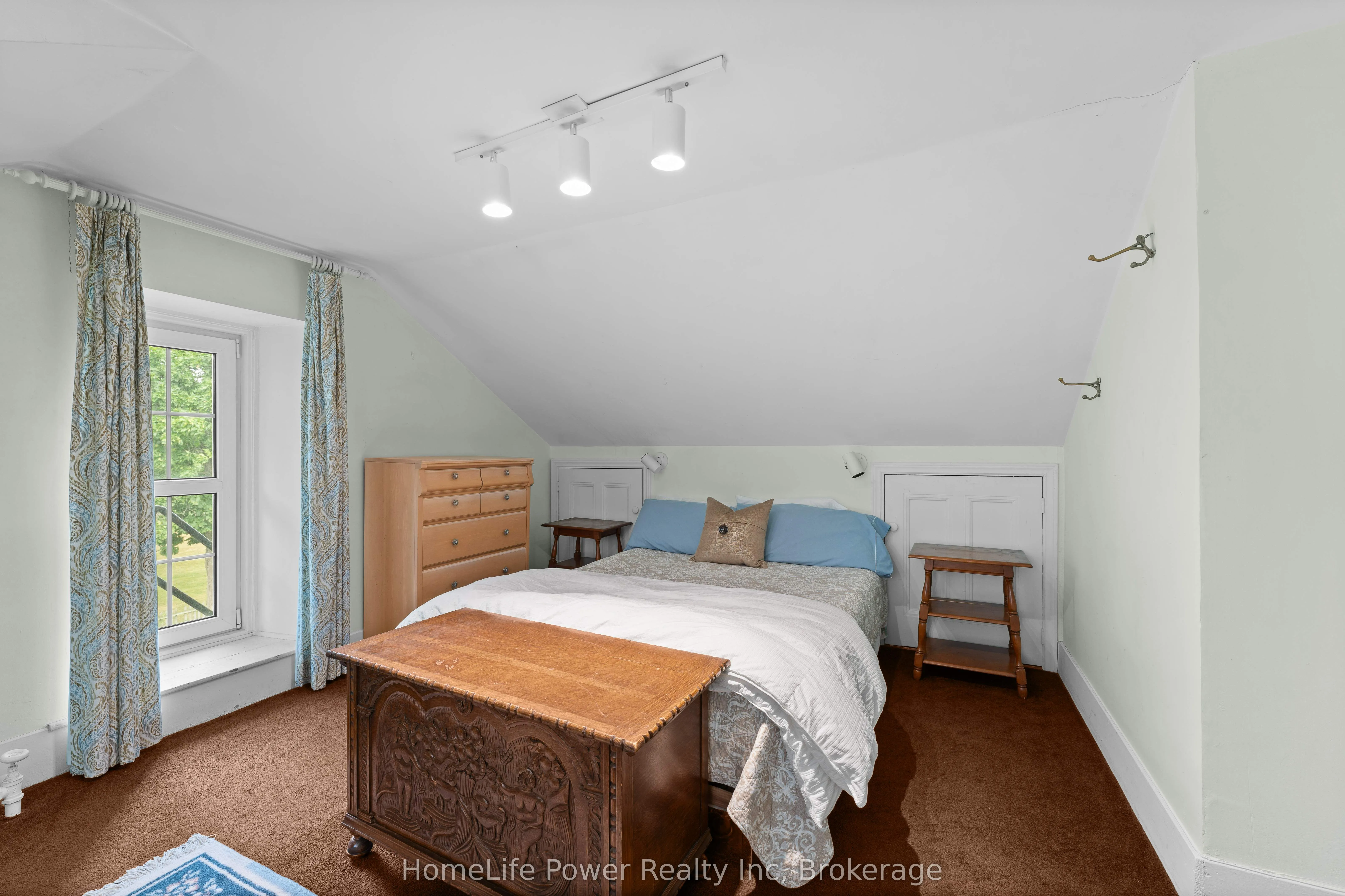 2 Alwington Avenue