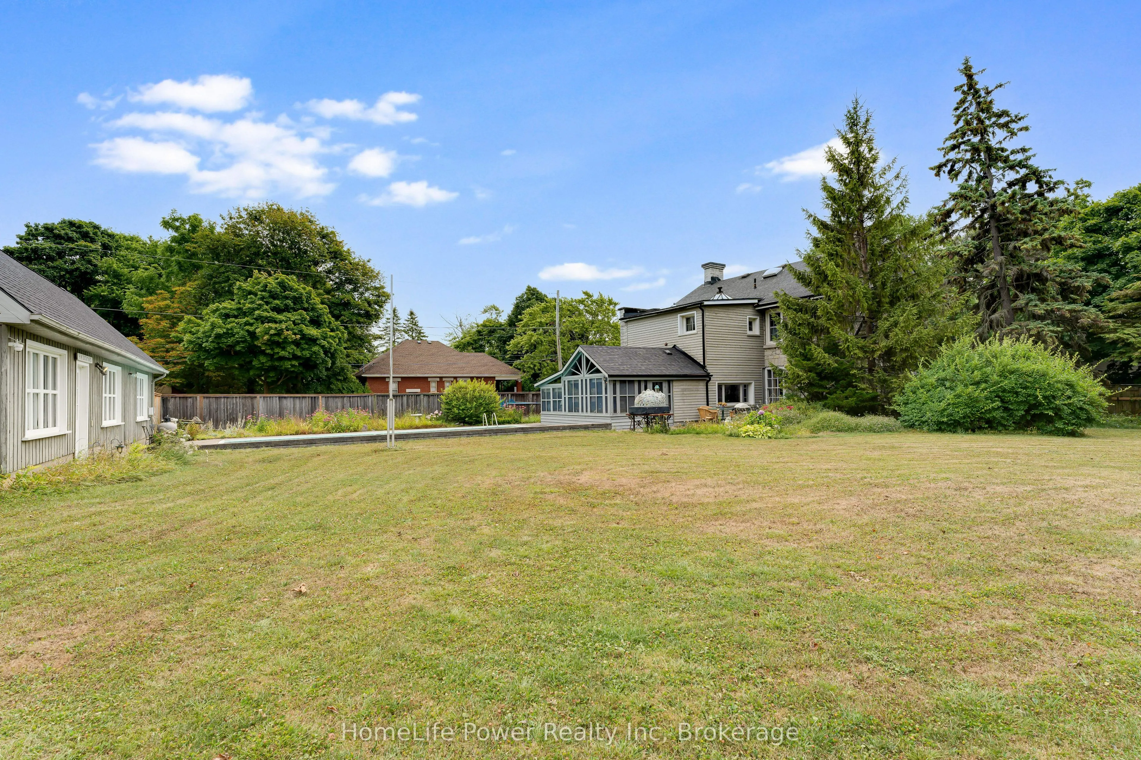 2 Alwington Avenue