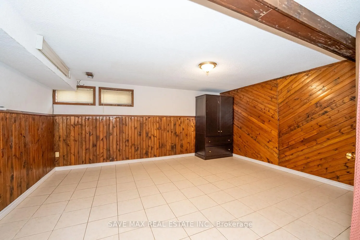277 Macintosh Drive