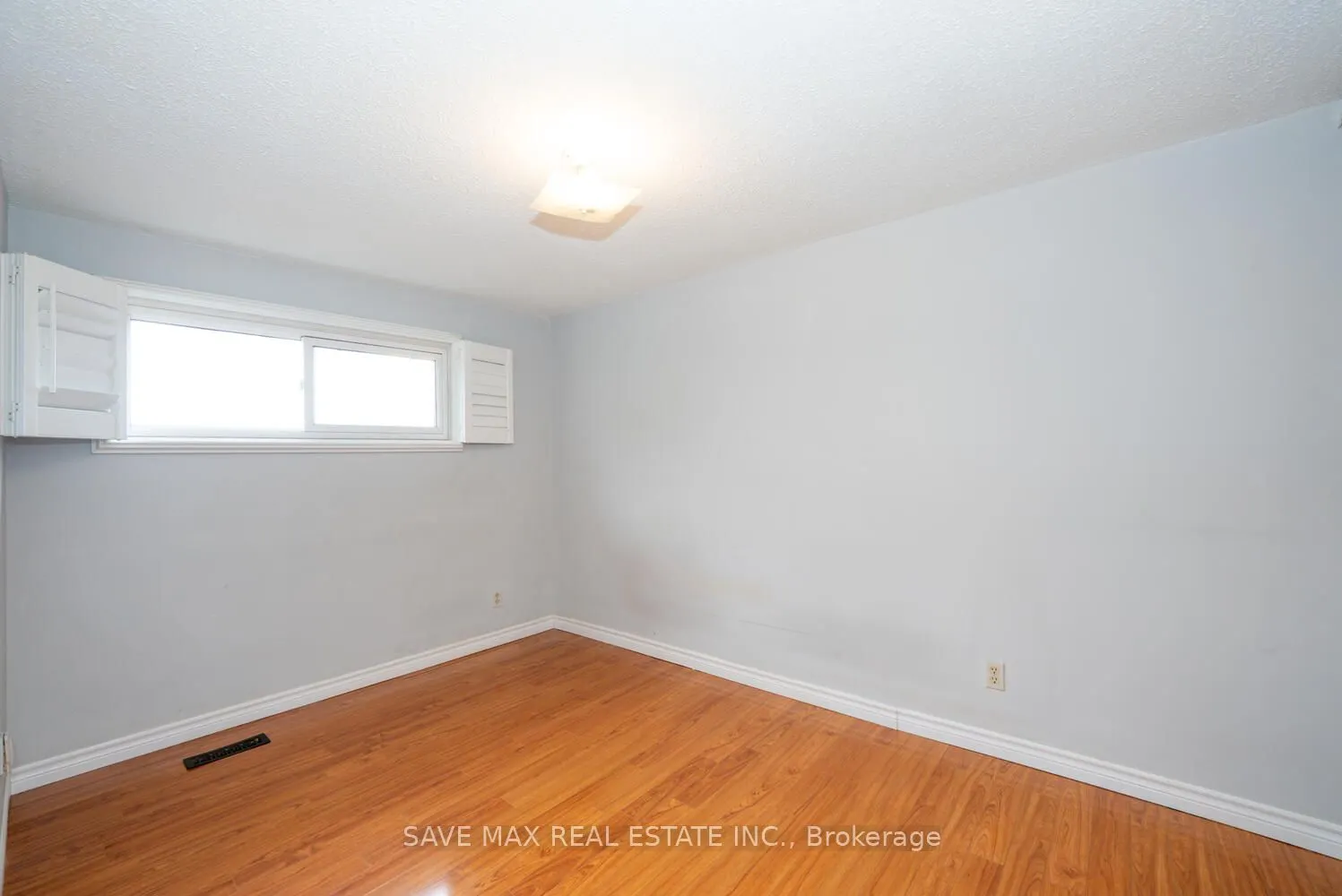 277 Macintosh Drive