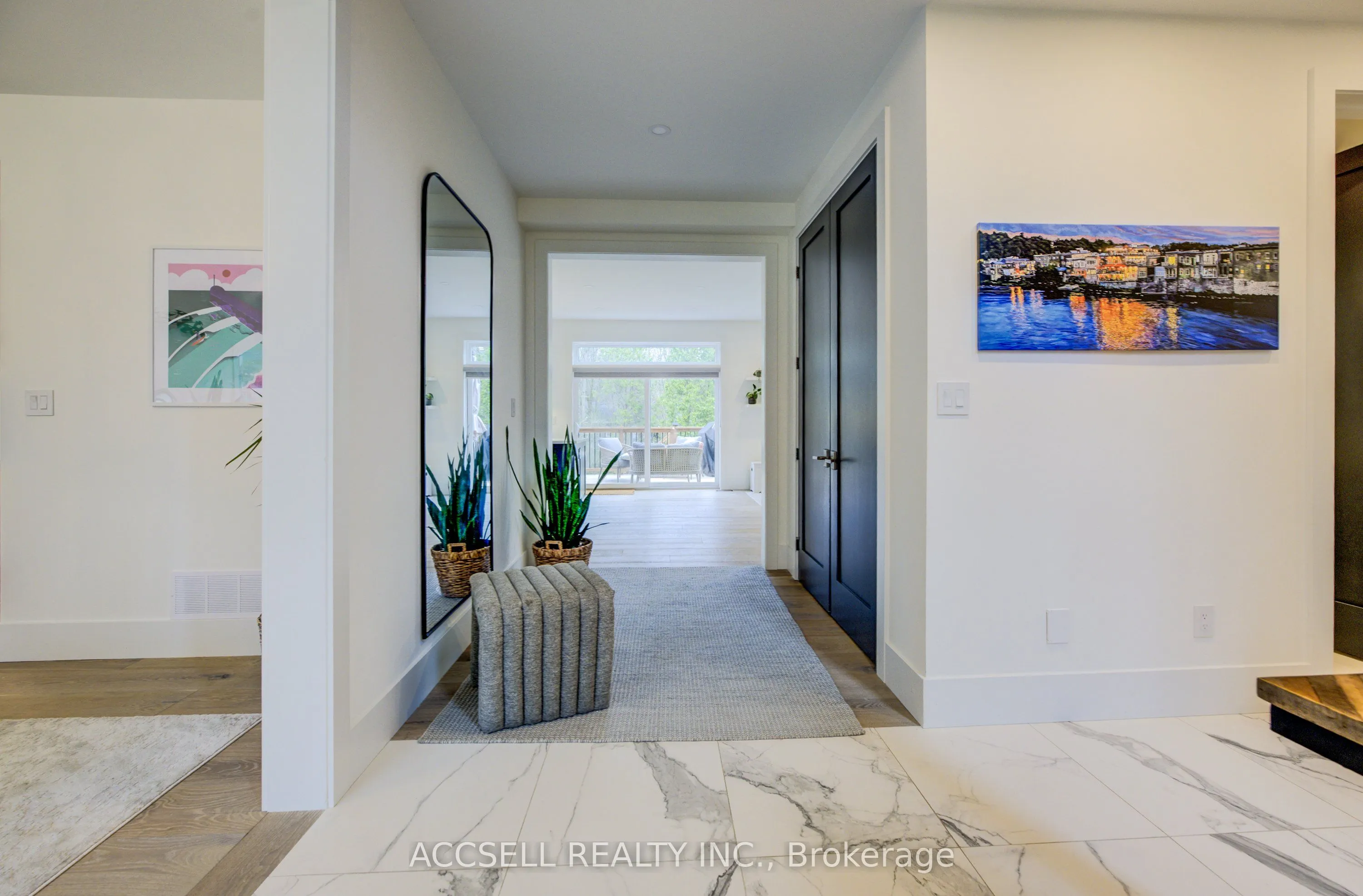 1095 Mineral Springs Road