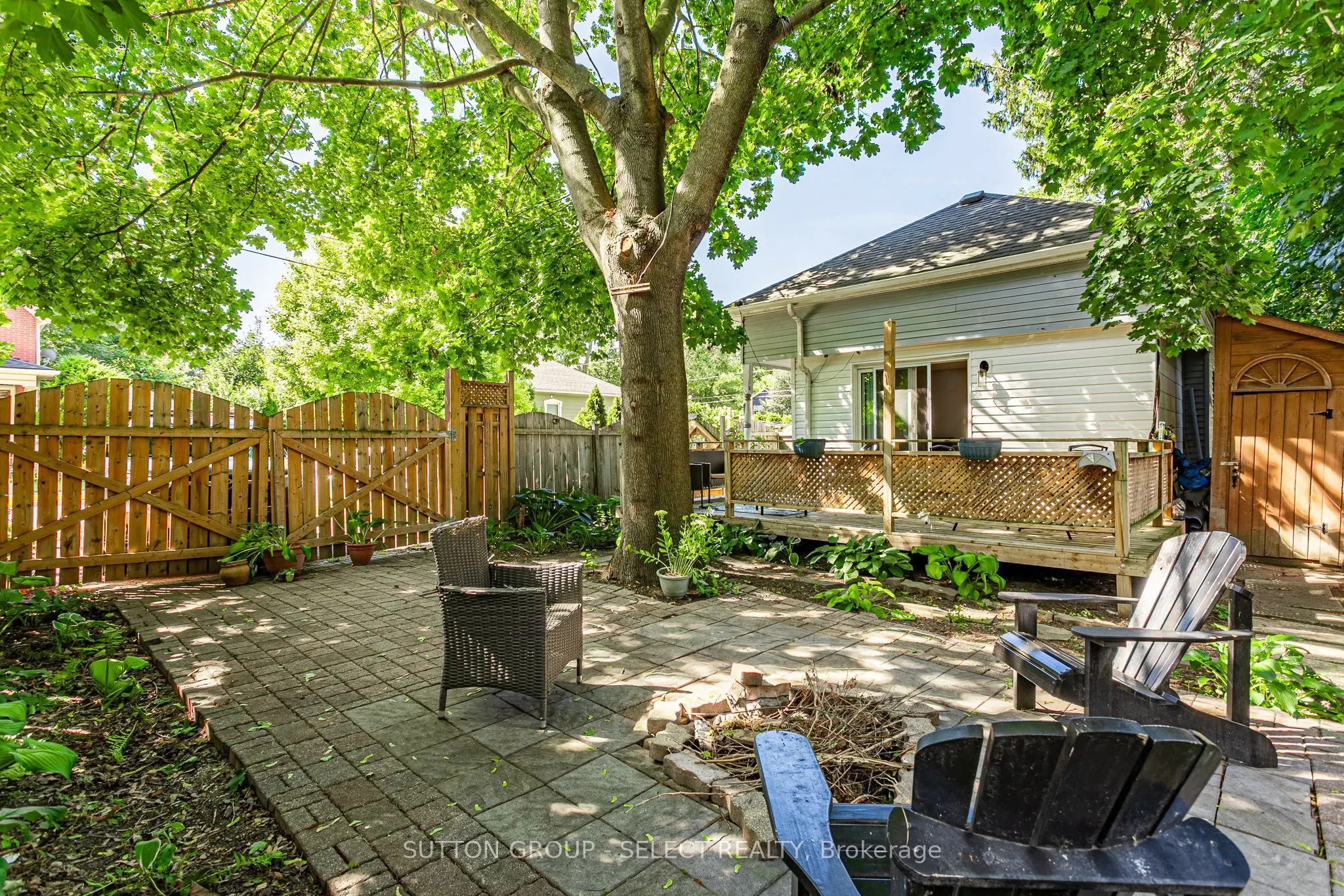 716 WILLIAM Street