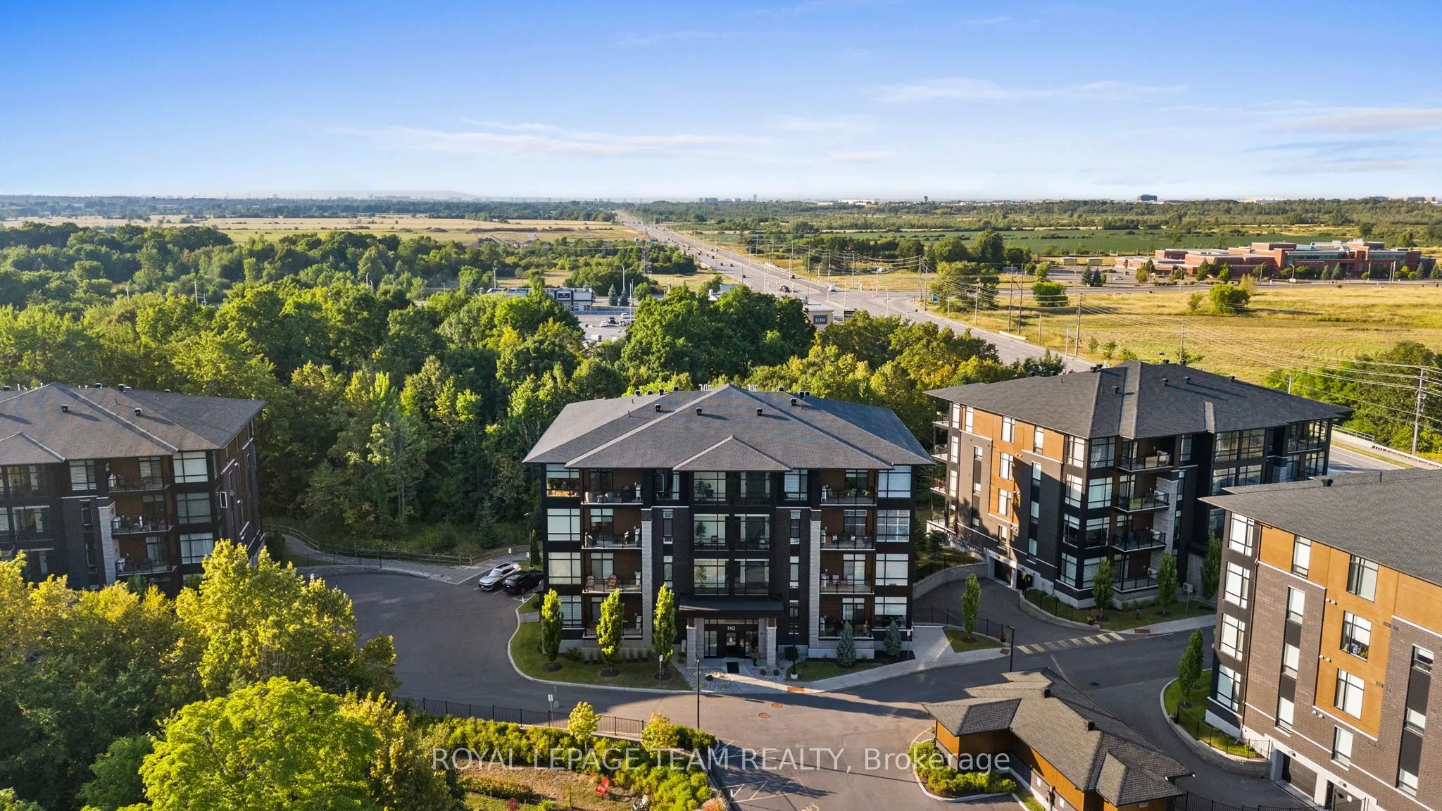 110 Cortile Private, #310