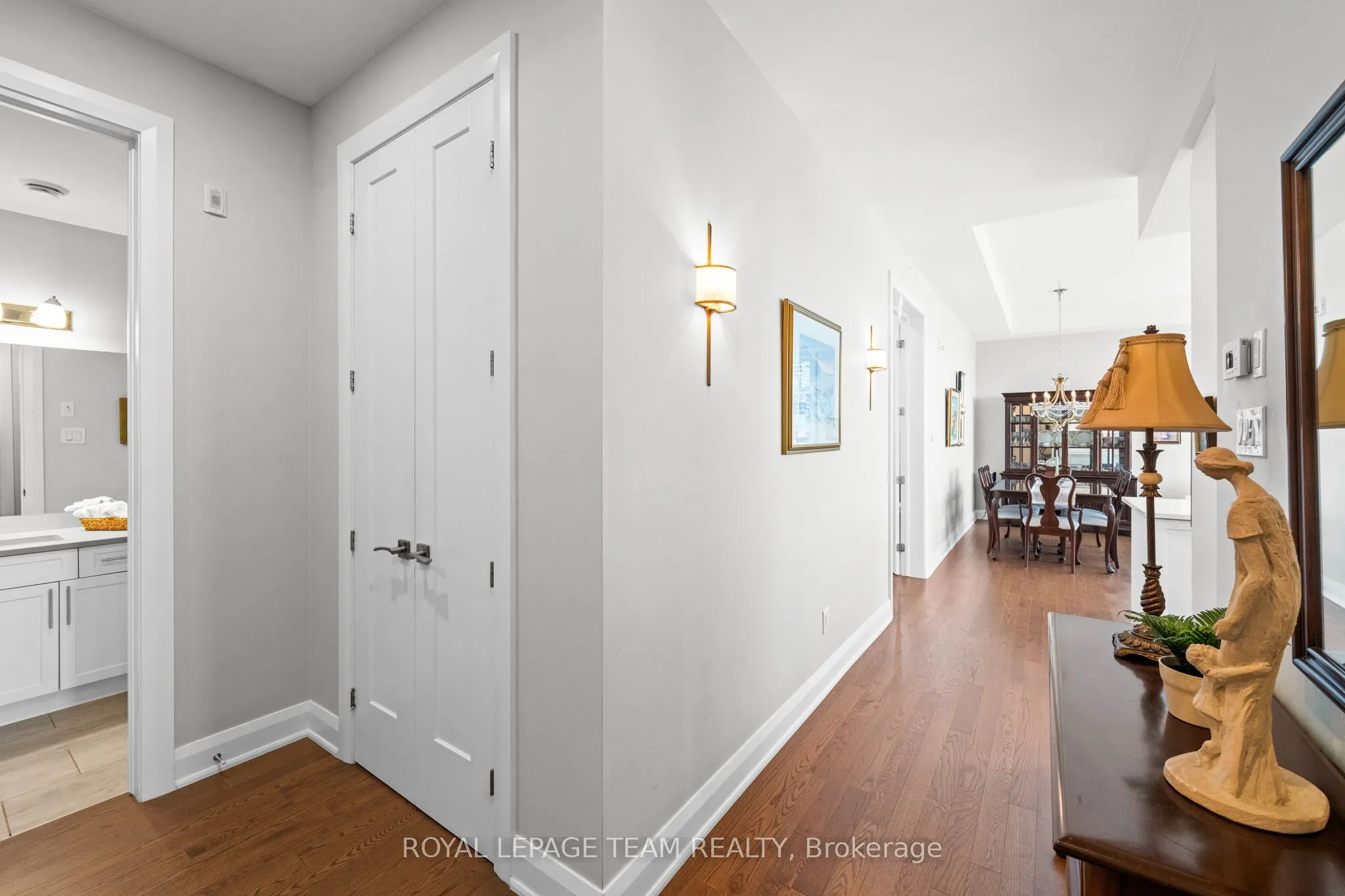 110 Cortile Private, #310