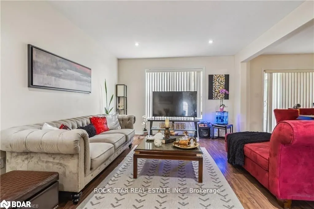 36 Chicory Crescent