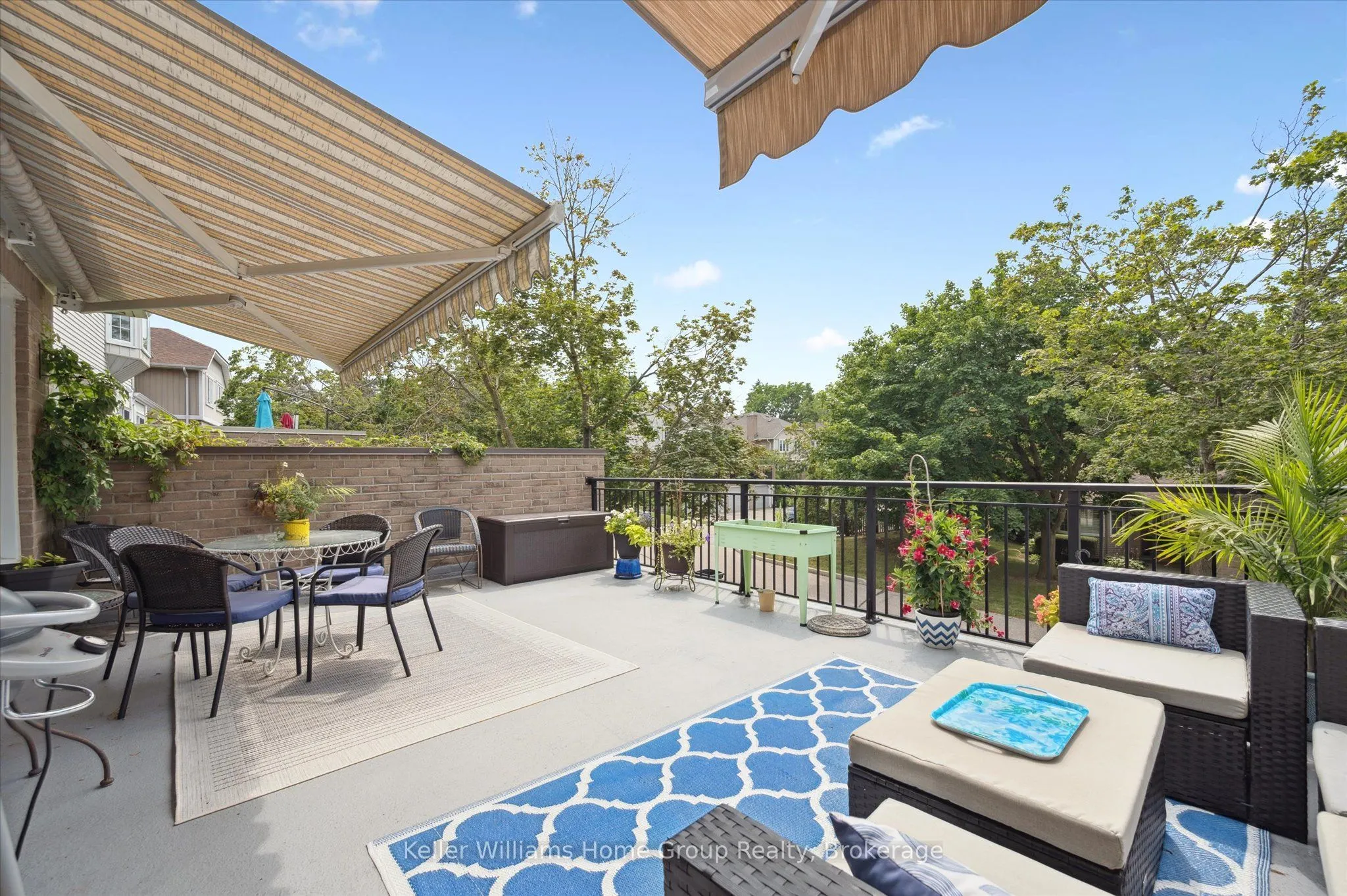 106 Woodlawn Road E, #4