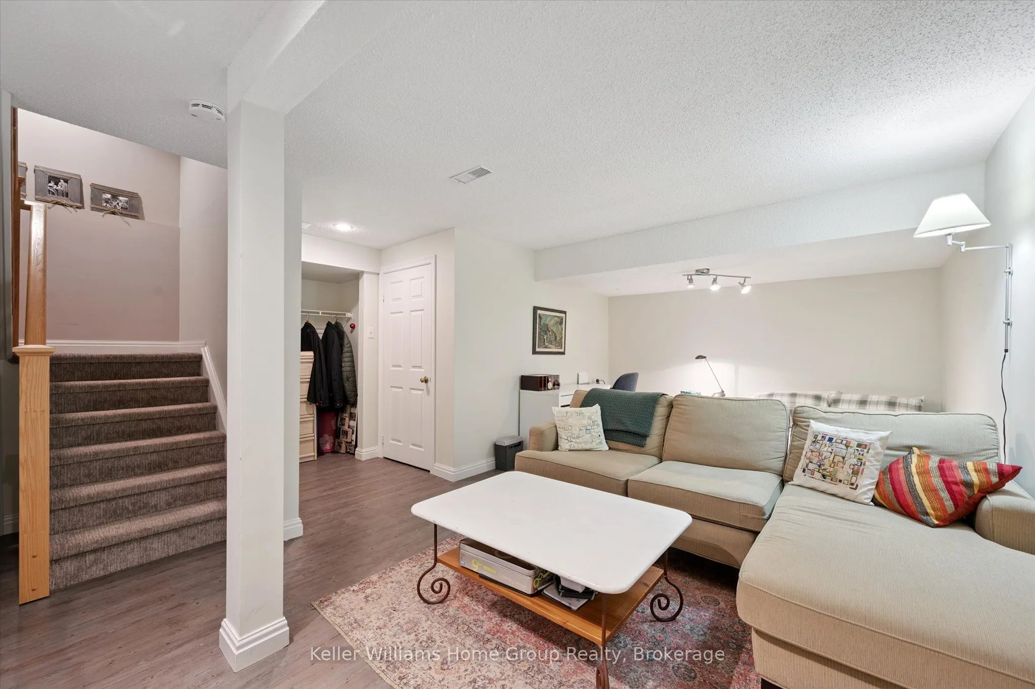 106 Woodlawn Road E, #4