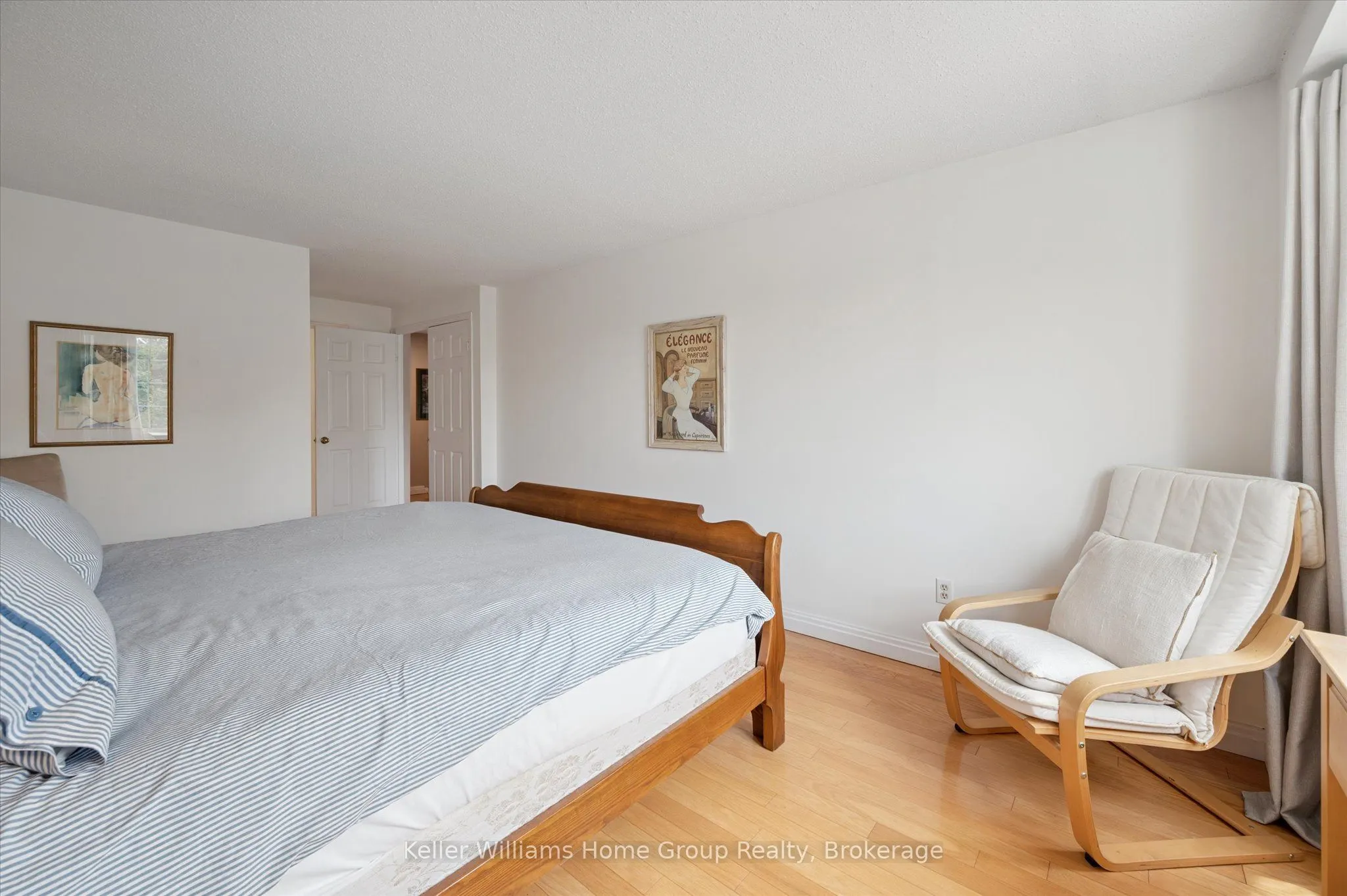 106 Woodlawn Road E, #4
