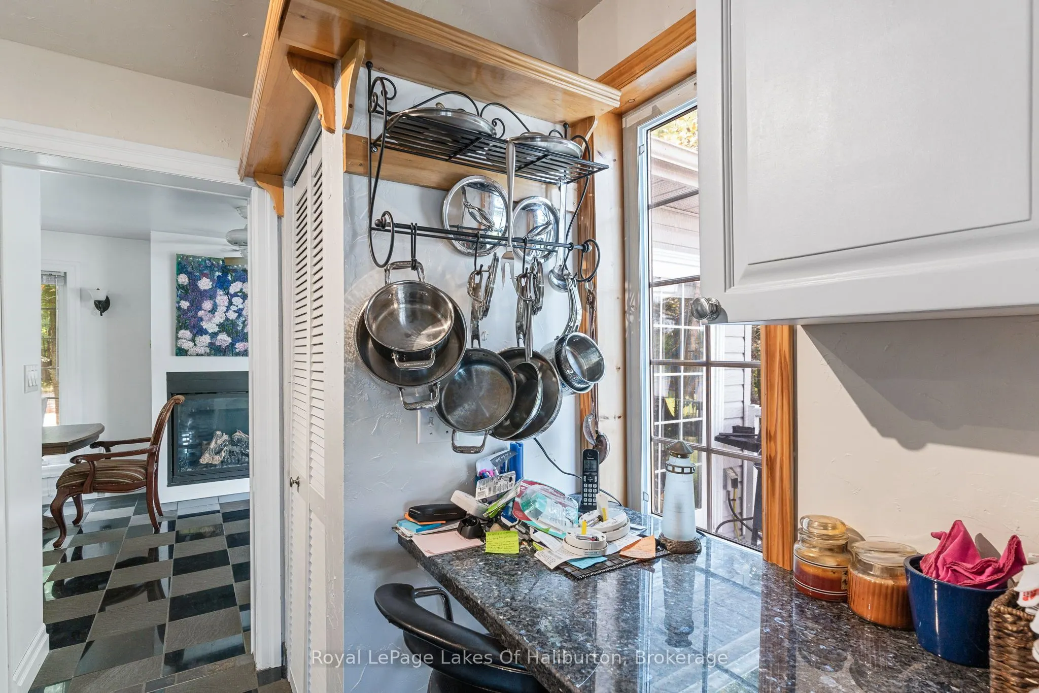1049 Ninatigo Lane