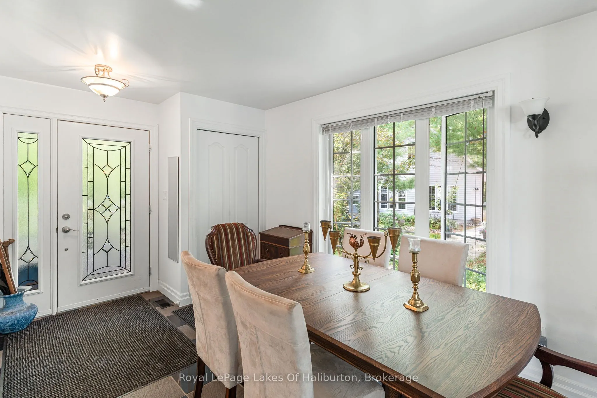 1049 Ninatigo Lane