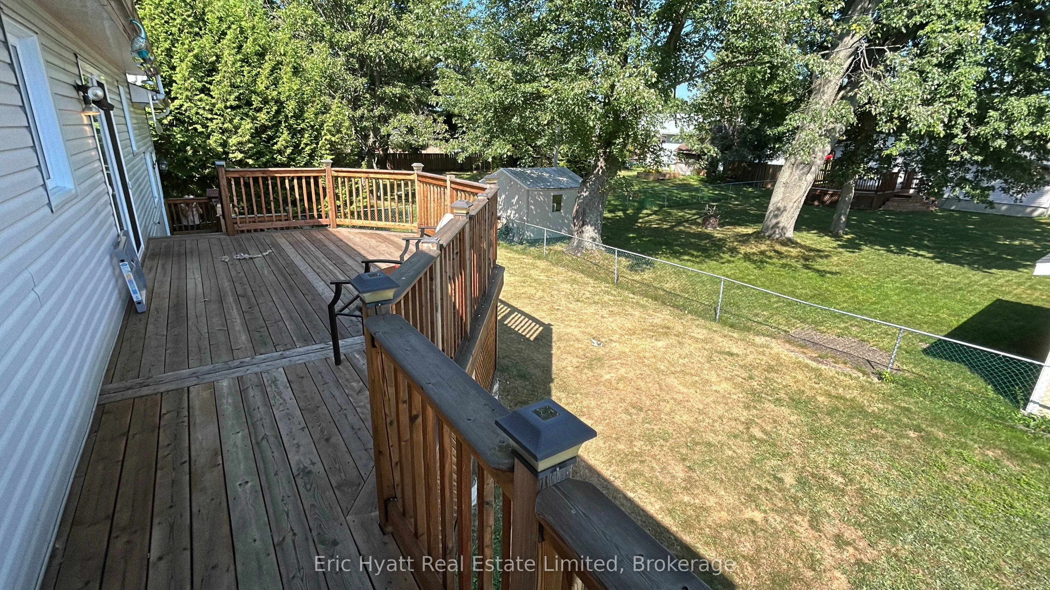 372 OUELLETTE Crescent E