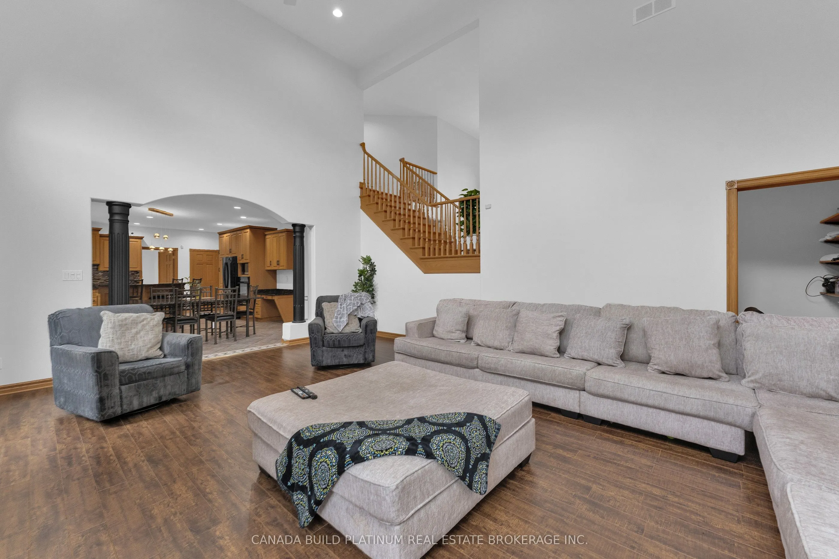 150 Seymour Crescent