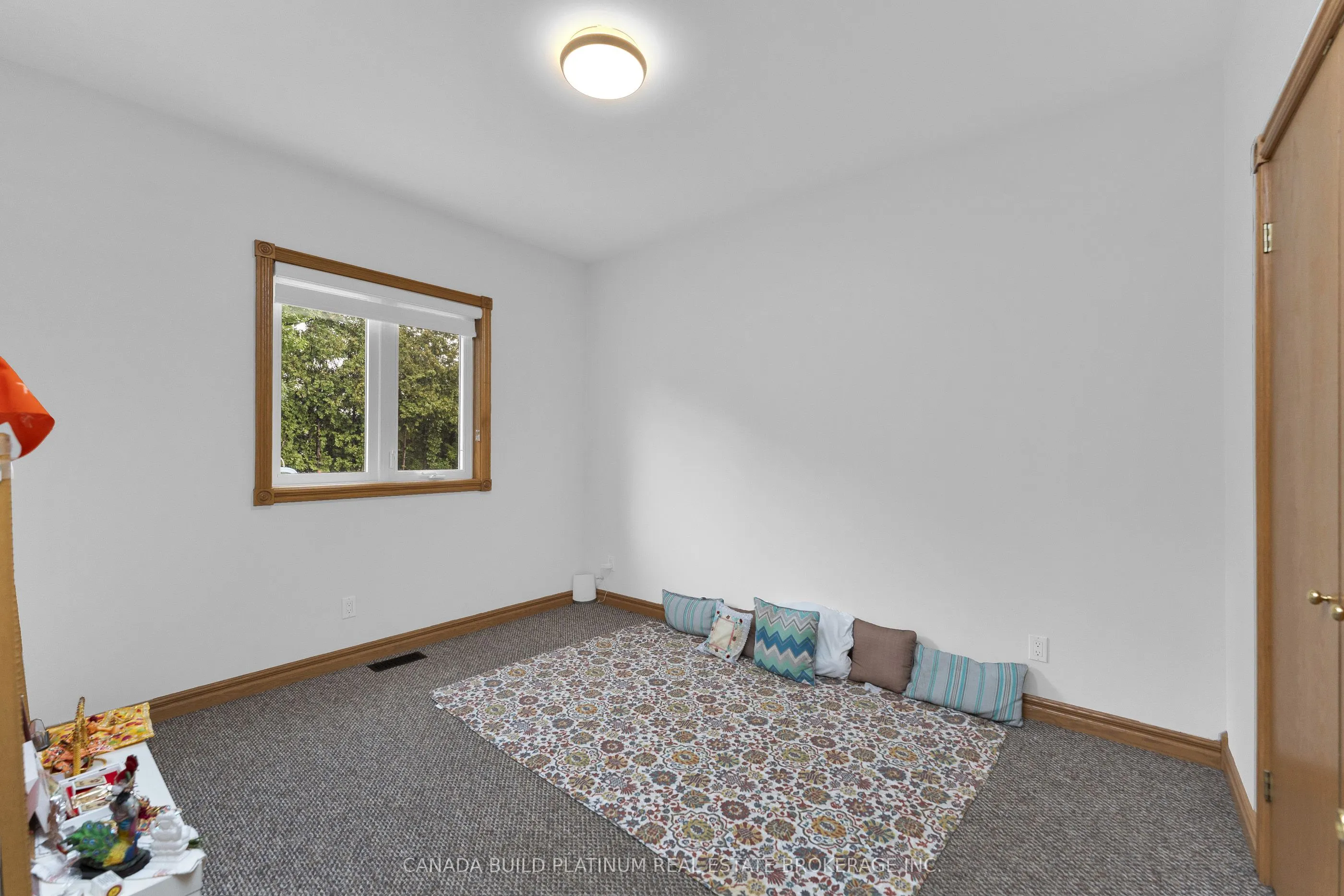 150 Seymour Crescent