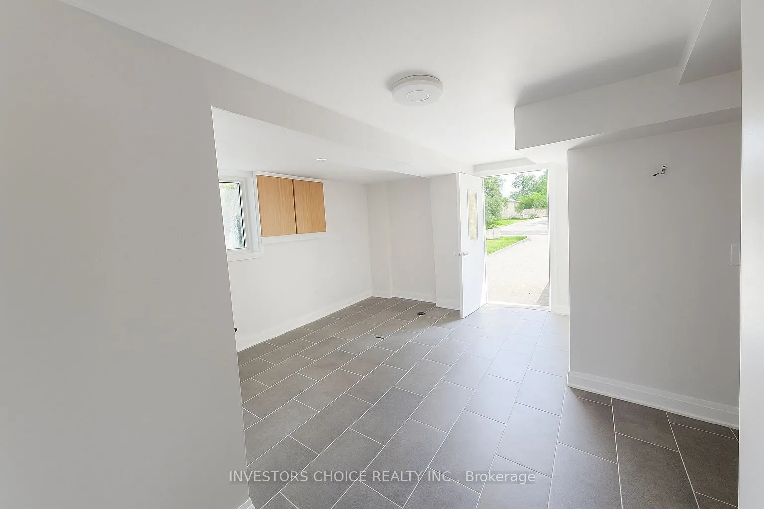 1770 Seeley Drive