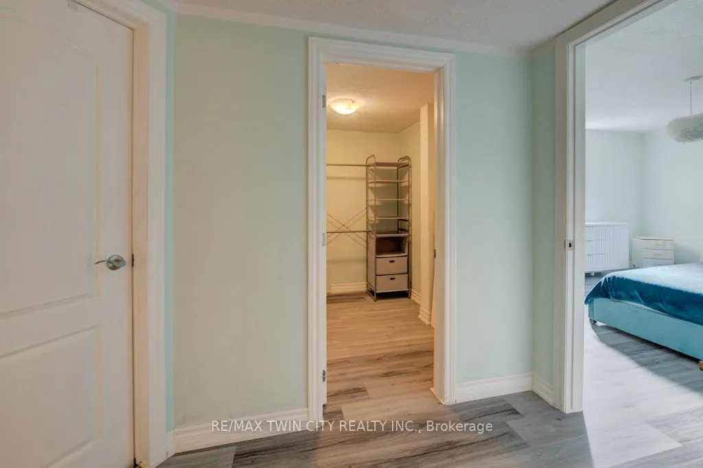 215 Hostetler Road