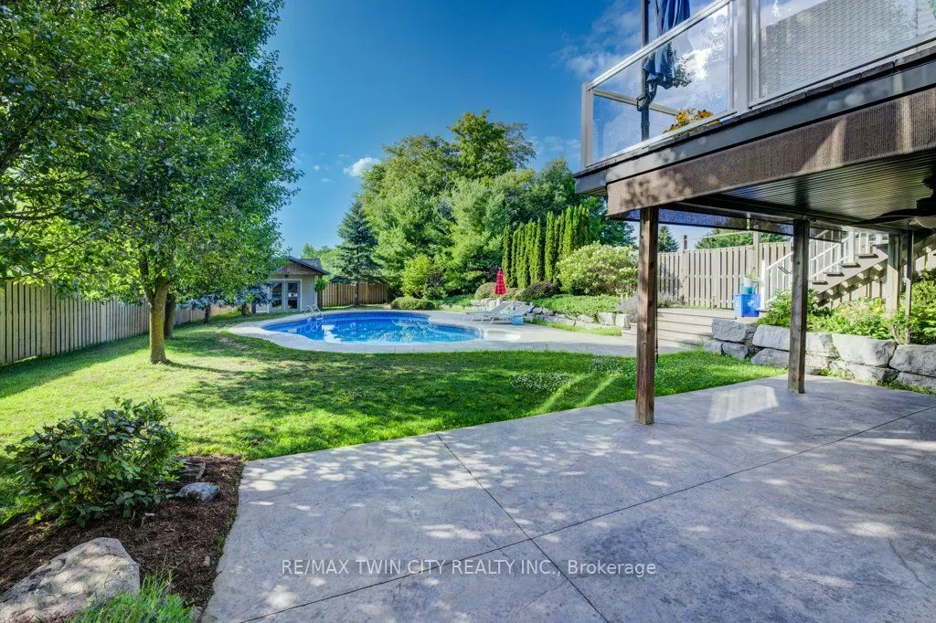 215 Hostetler Road
