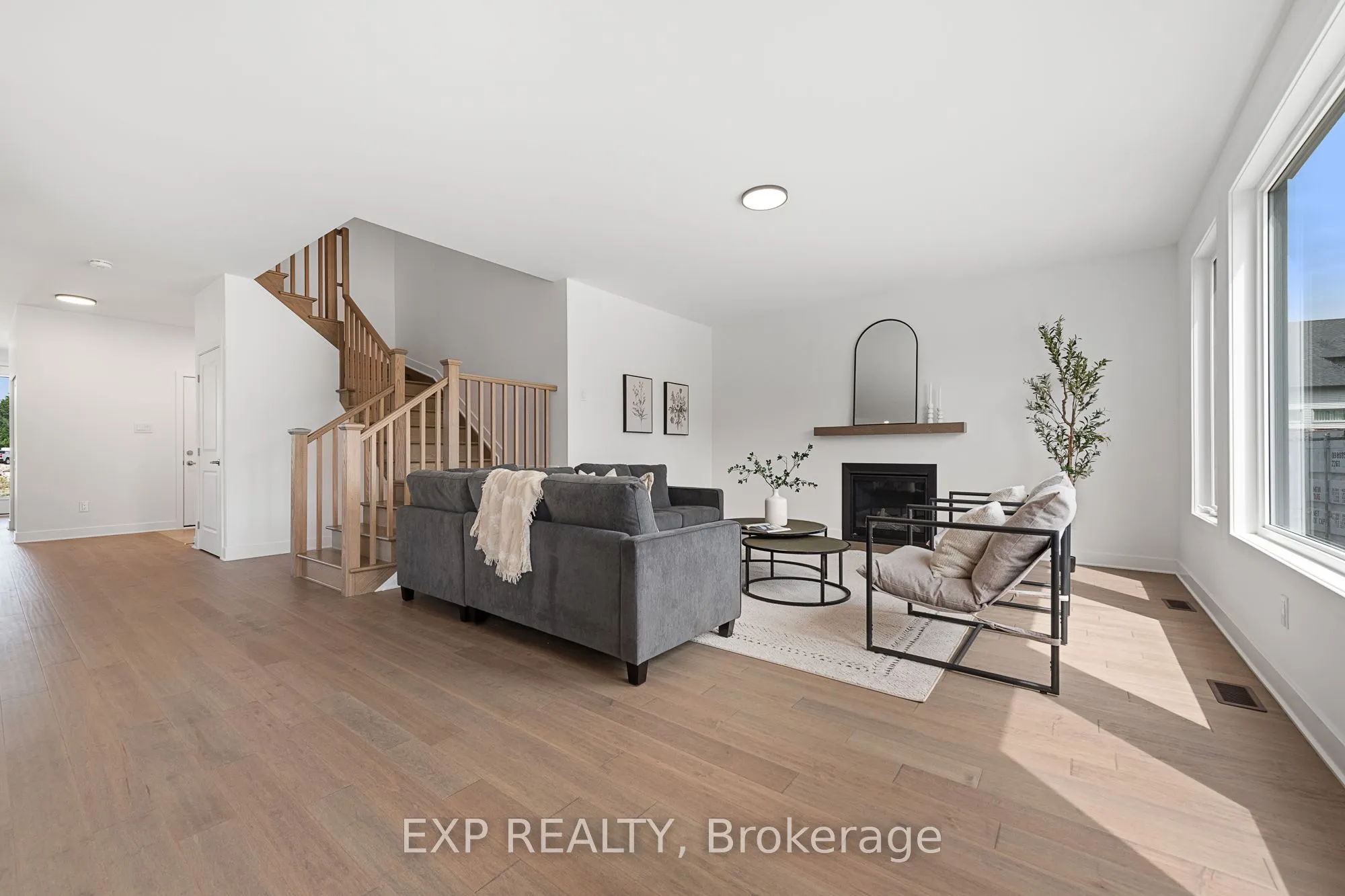 804 Ninaatik Place