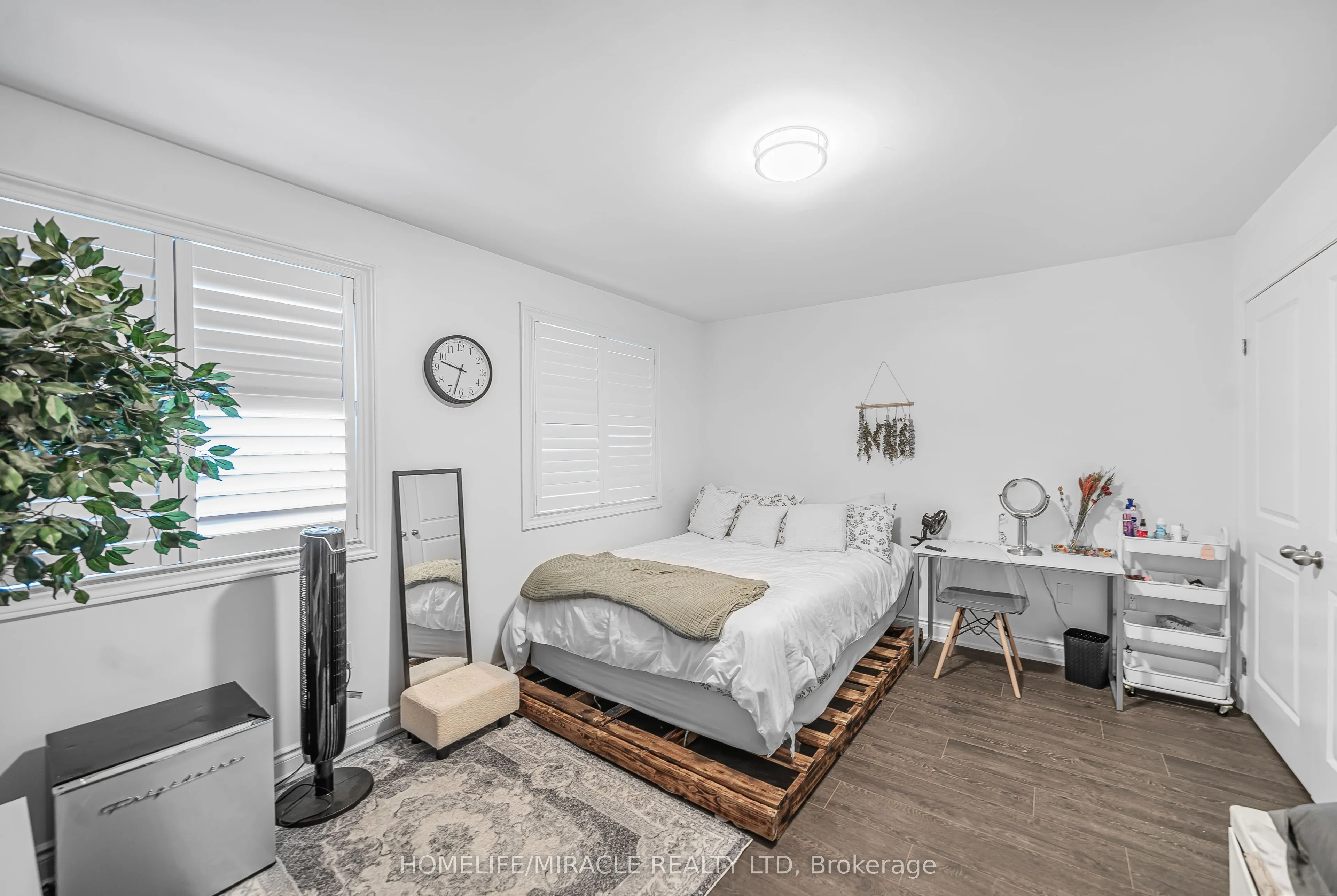 5 Millcreek Drive
