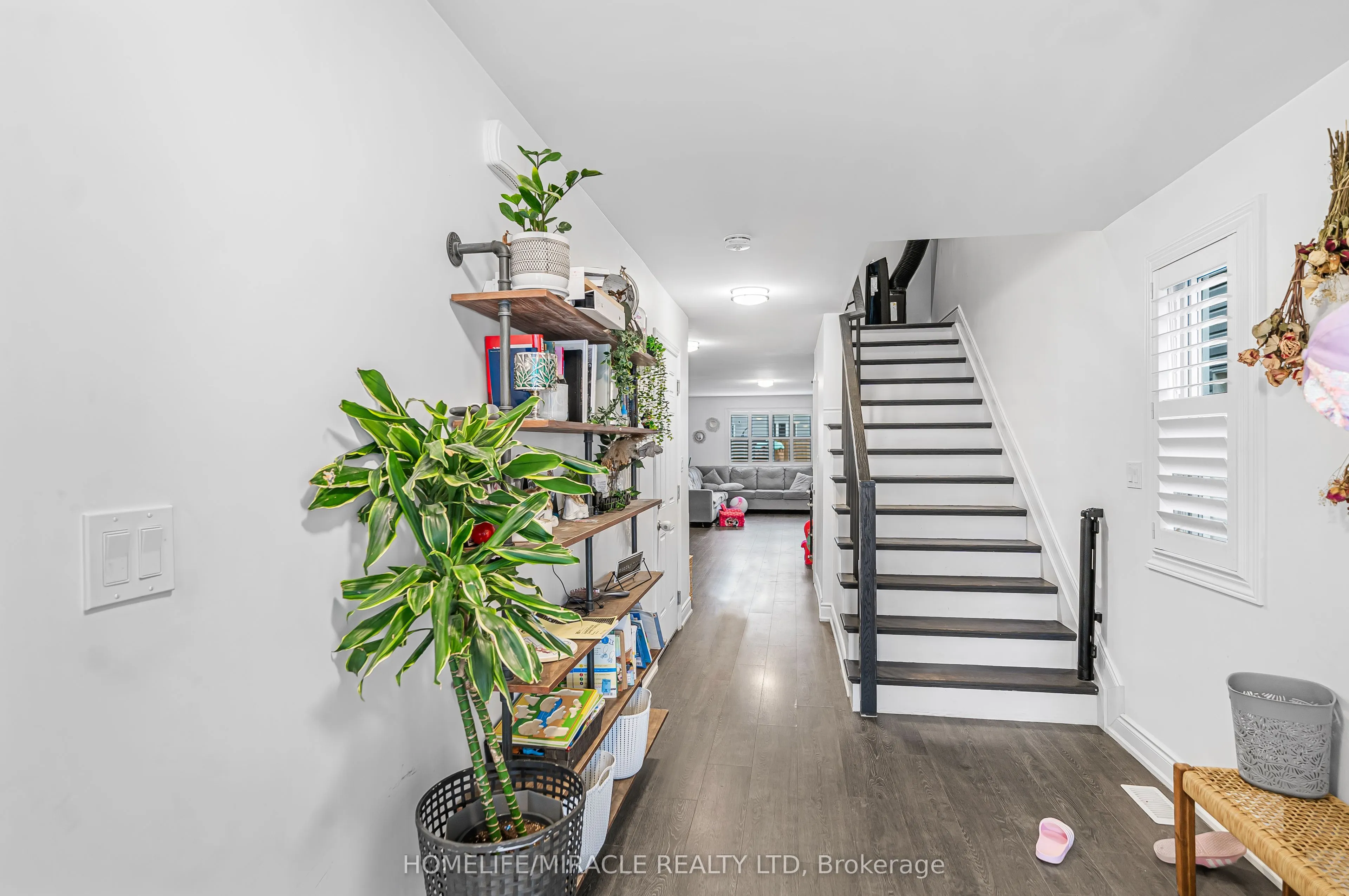 5 Millcreek Drive