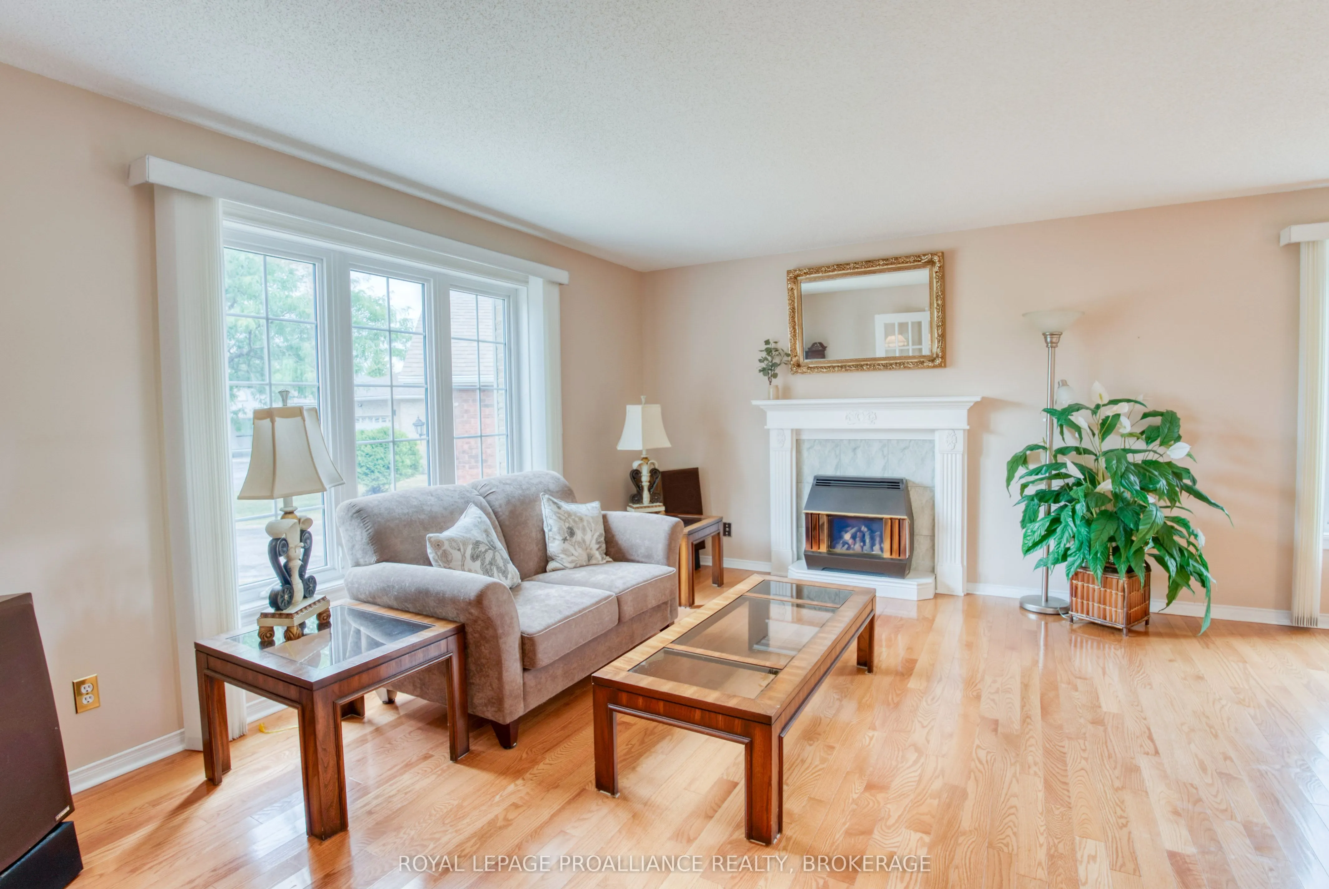 826 Bexley Gate