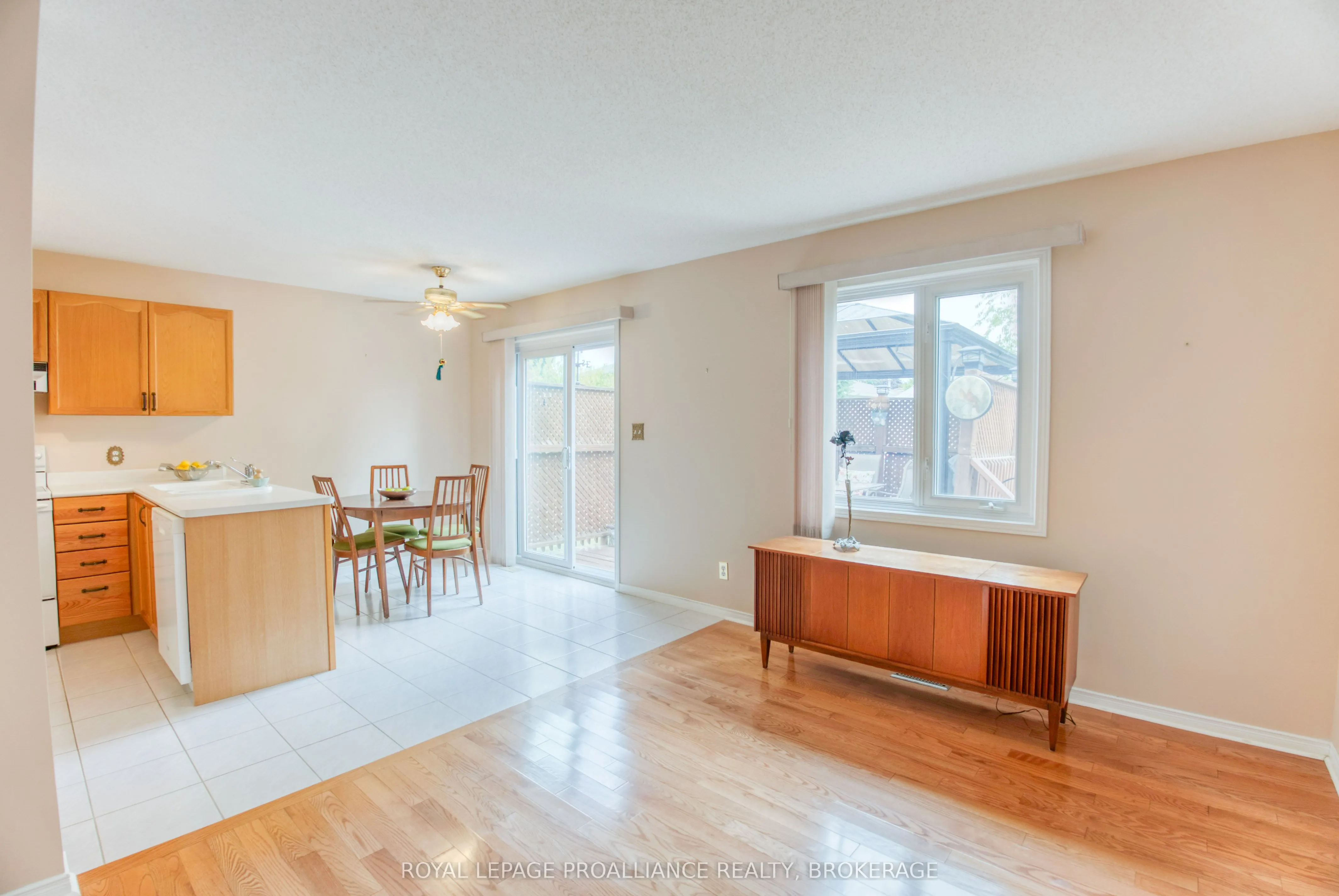 826 Bexley Gate