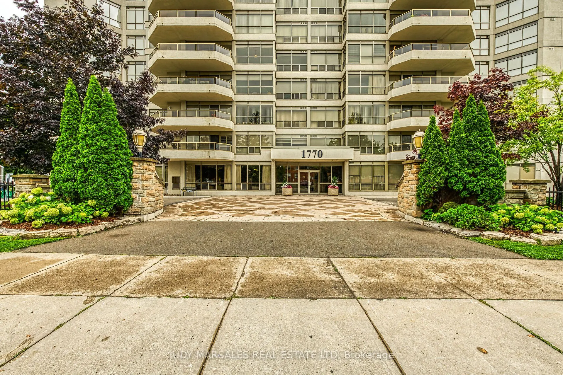 1770 Main Street W, #105