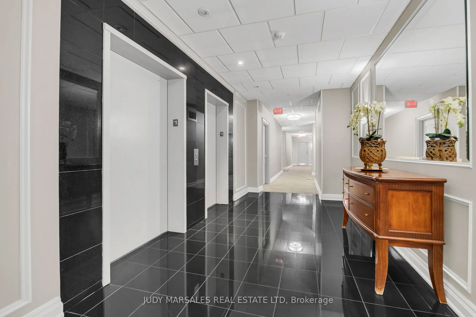 1770 Main Street W, #105