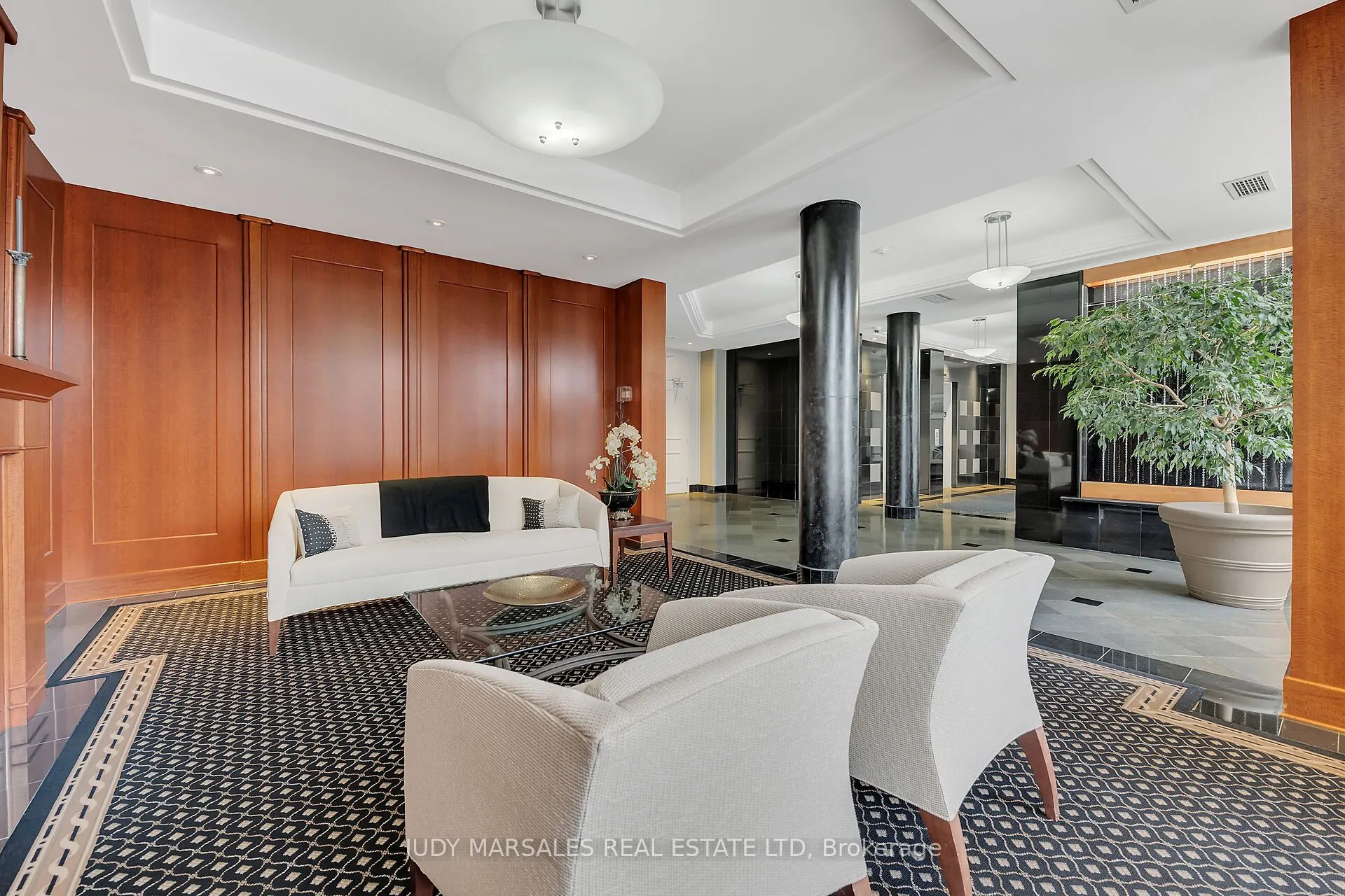 1770 Main Street W, #105