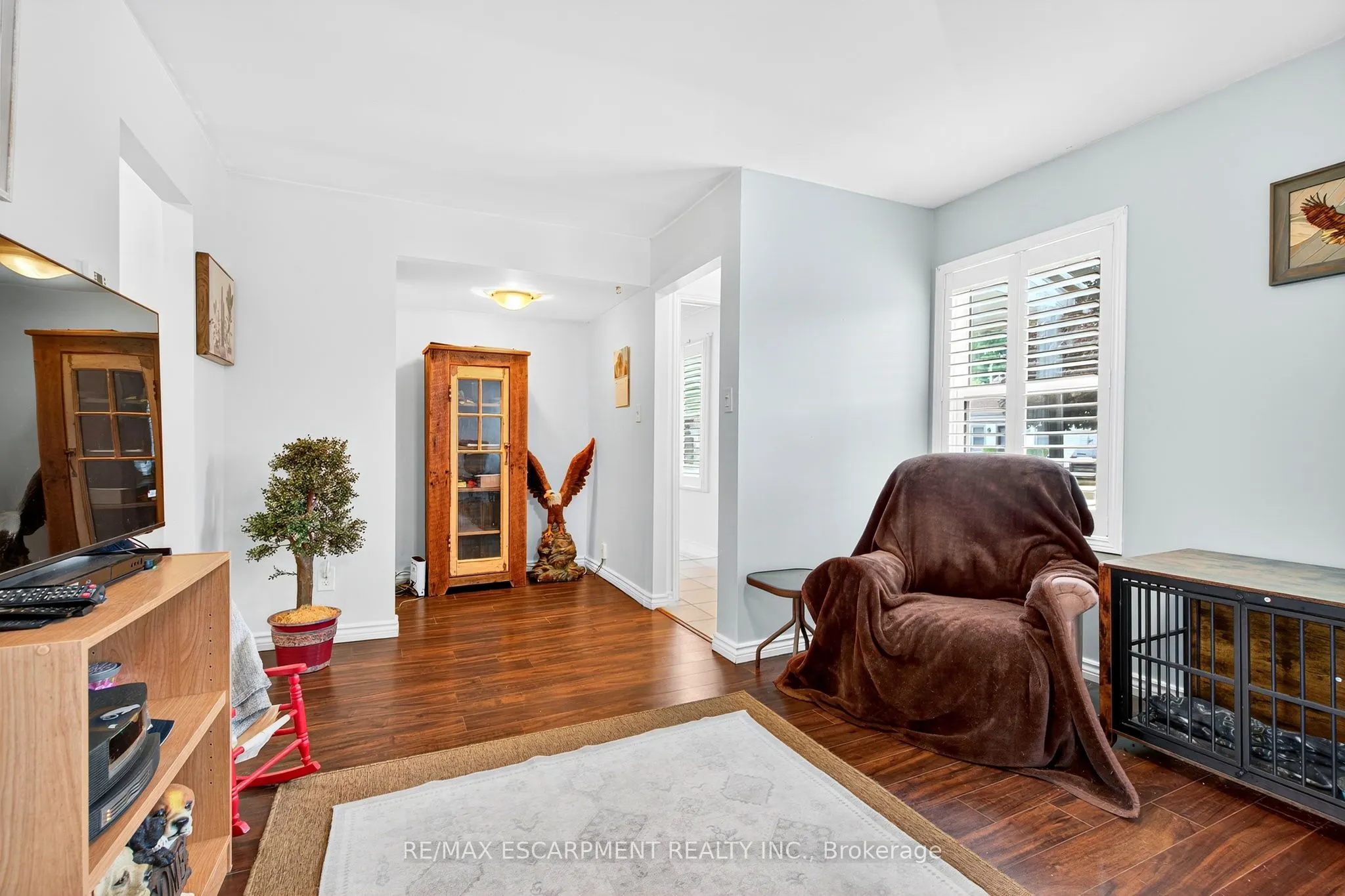 15 Donald Avenue