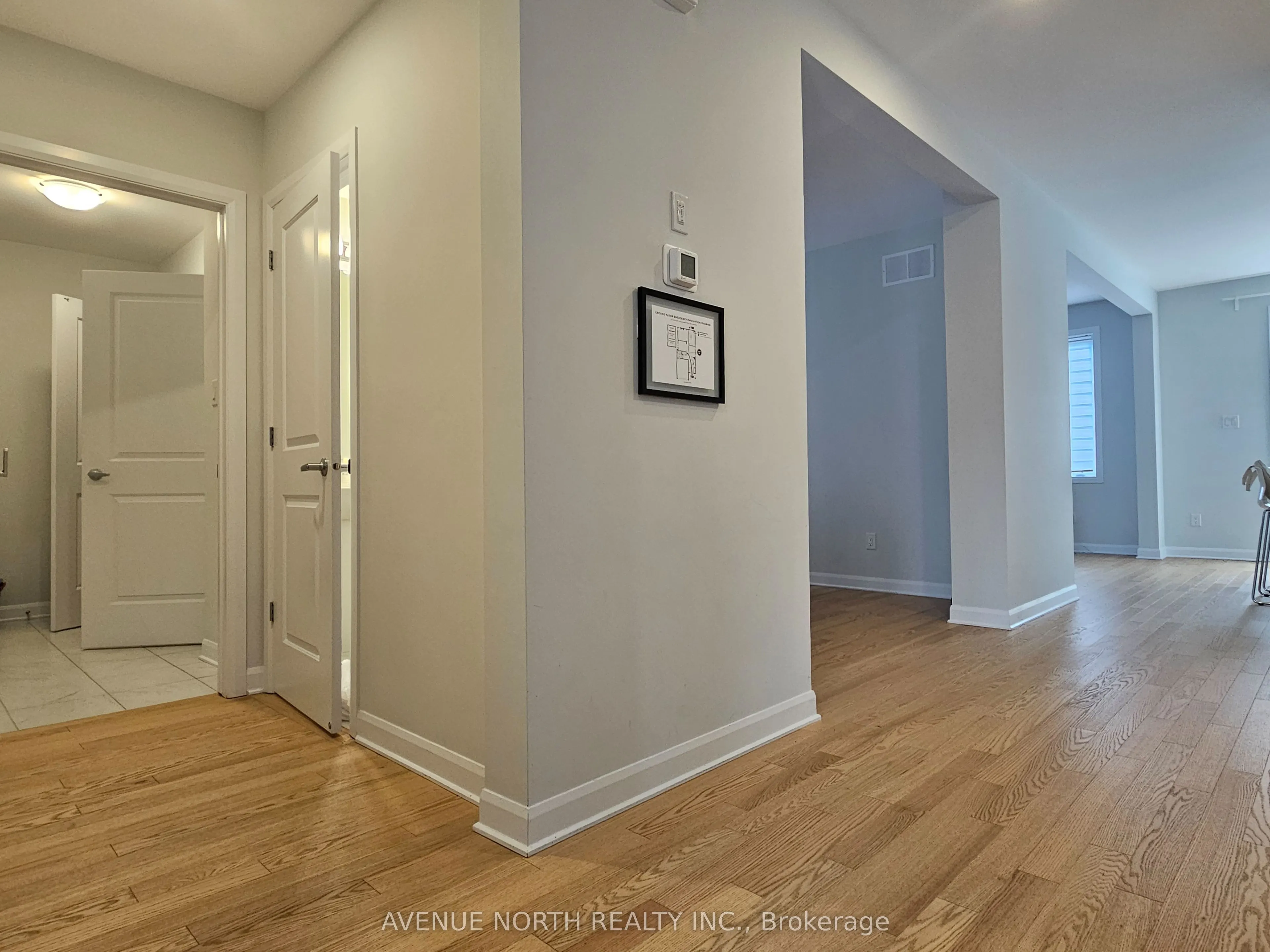 527 Anchor Circle