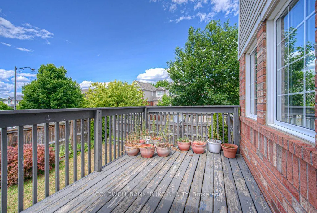 164 Chase Crescent
