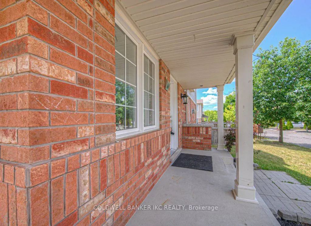 164 Chase Crescent