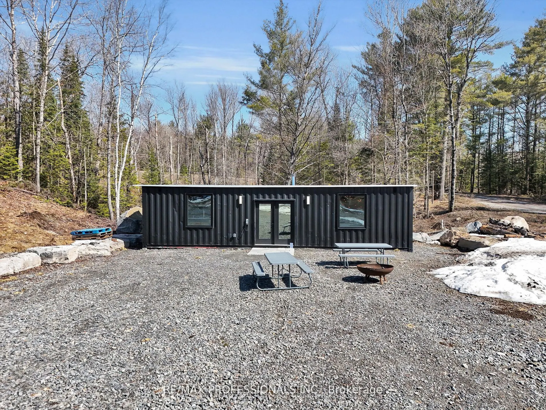 2320 Highway 117