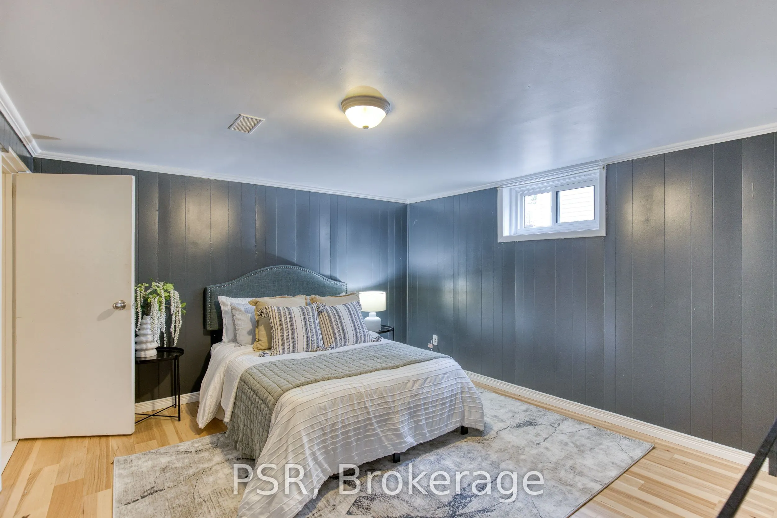 94 North Drive