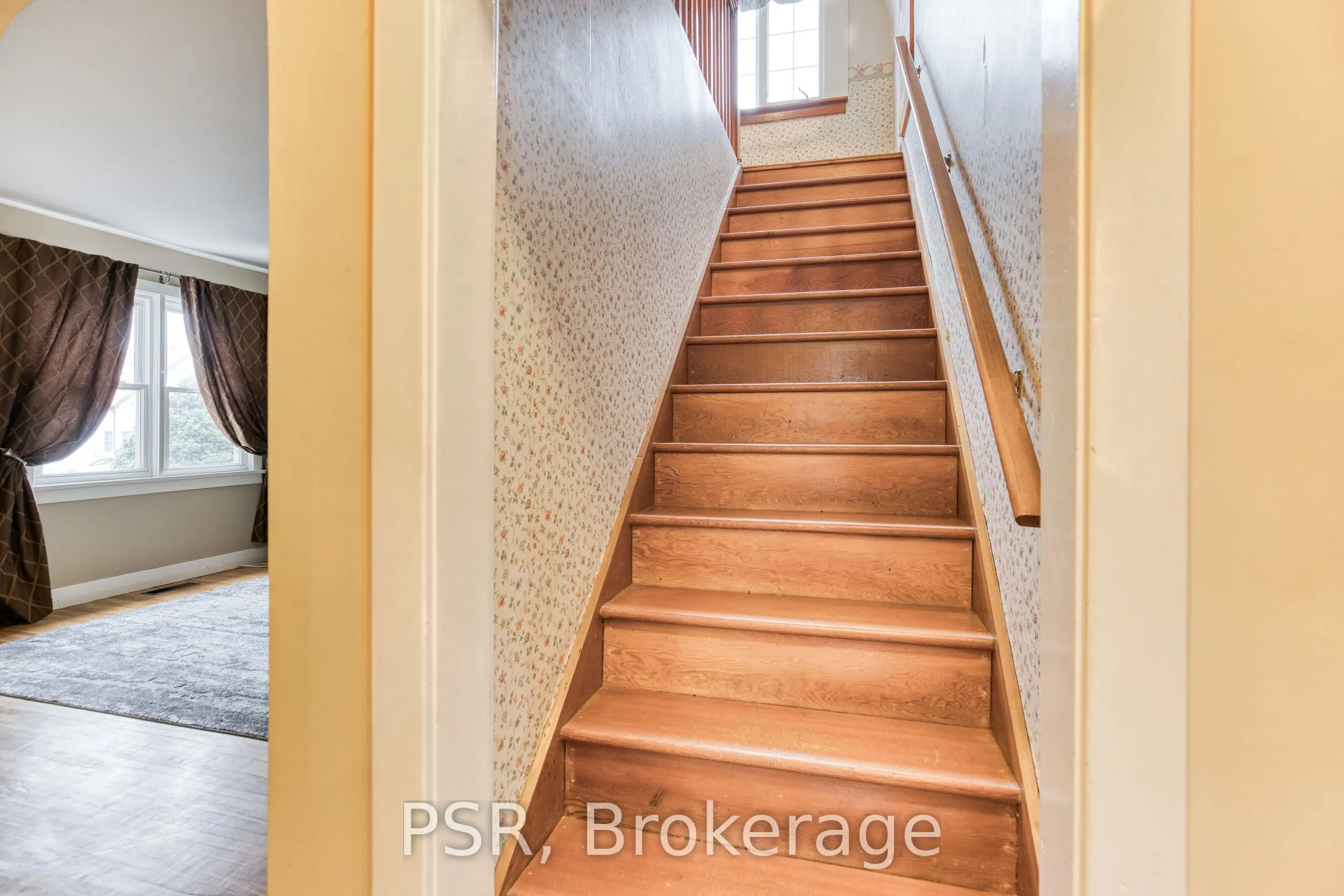 94 North Drive