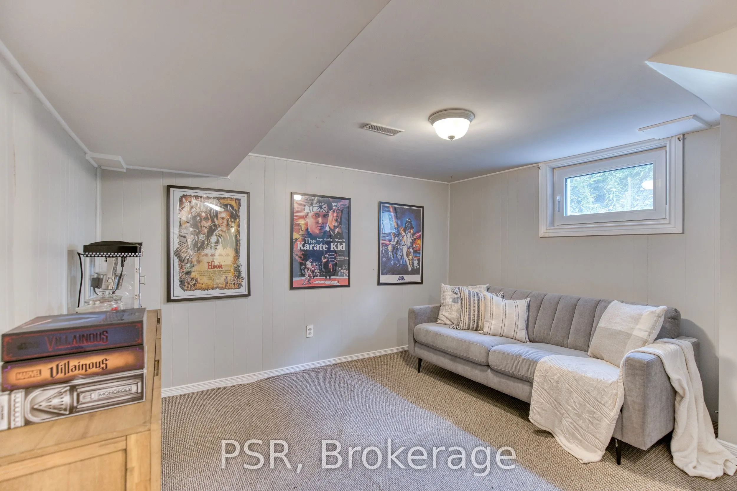 94 North Drive
